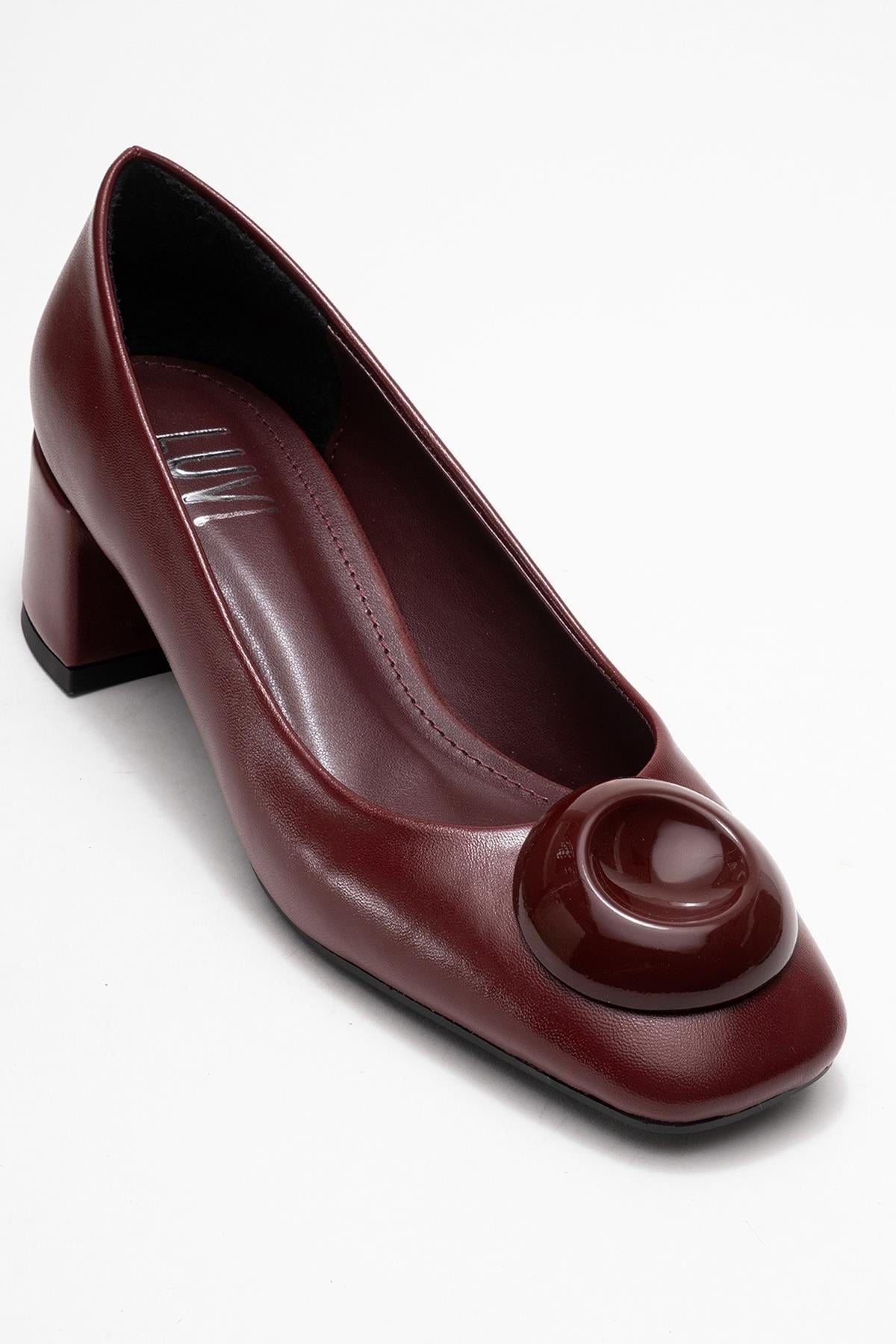 Mila - Burgundy Buckle Square Toe Block Heel Shoe – detail view showing leather, Vowalisse