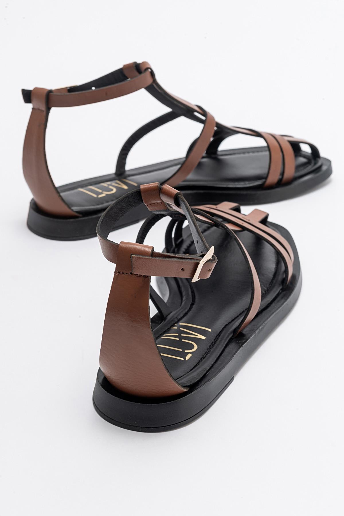 Odeil - Cognac Brown Leather Sandal – detail view showing leather, Vowalisse