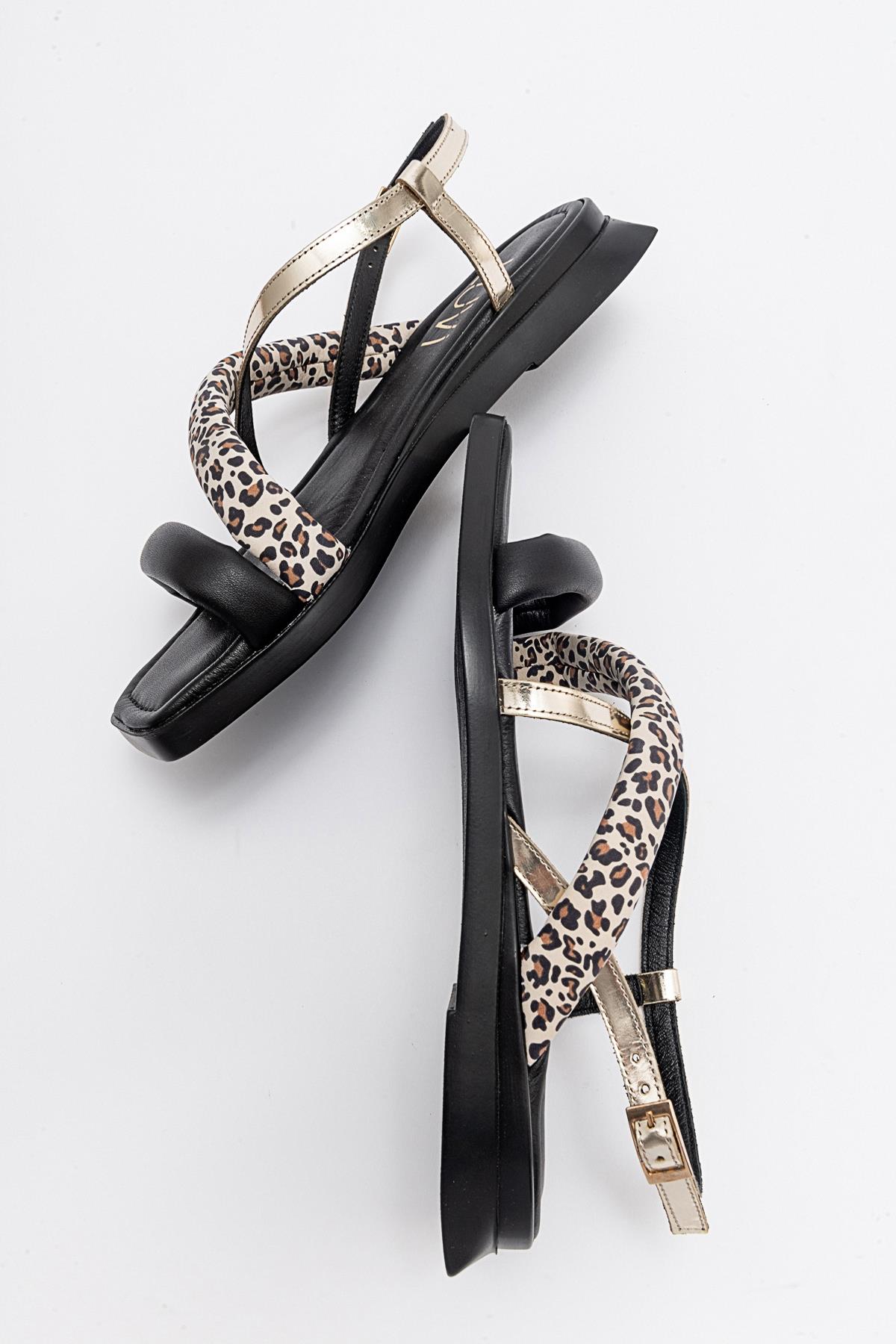Leamil - Black Leather Sandal – back view showing leather, black, Vowalisse