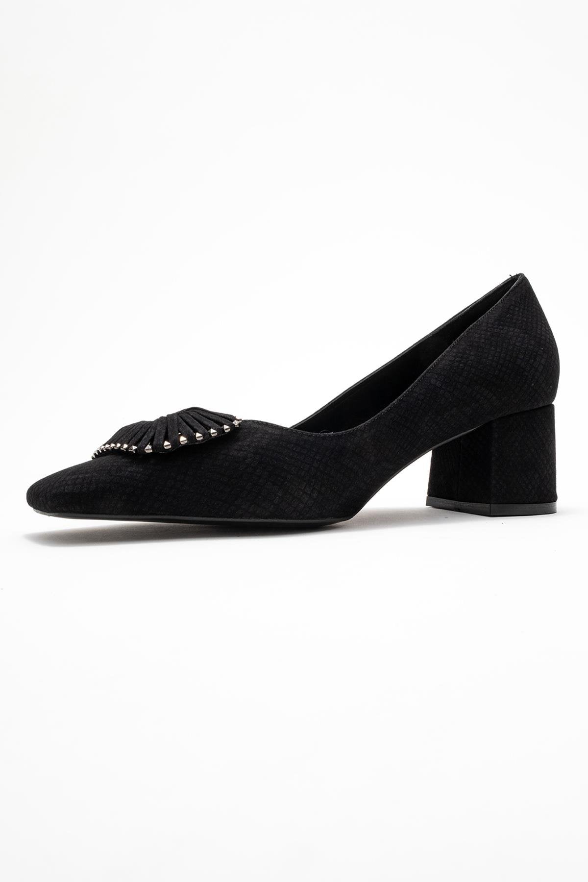 Velora - Black Patterned Buckled Block Heel Shoe – heel view showing leather, black, Vowalisse