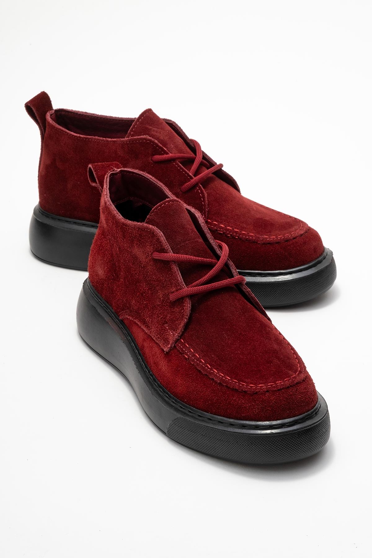 Lilya - Burgundy Genuine Leather Chukka Boot – front three-quarter view showing leather, Vowalisse