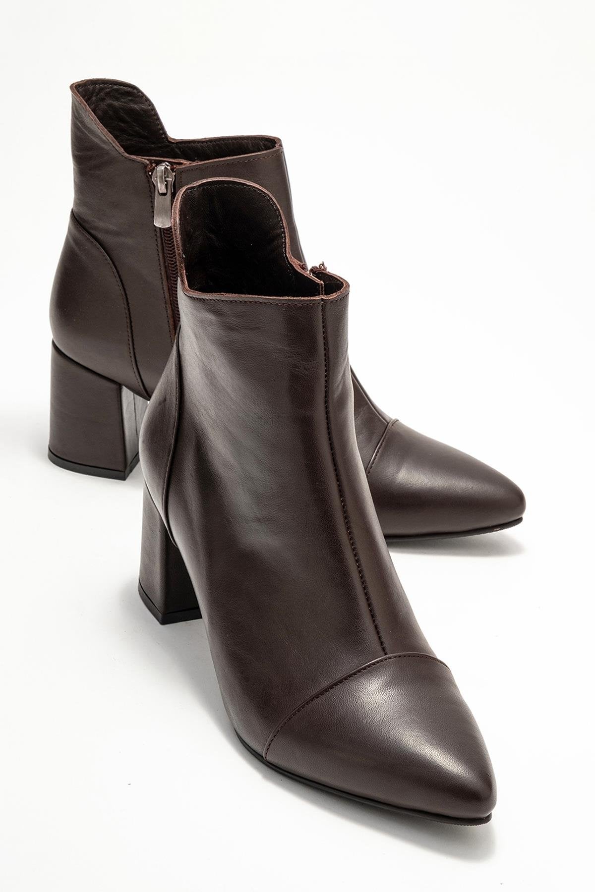 Gael - Brown Genuine Leather Block Heel Boot – front three-quarter view showing leather, Vowalisse