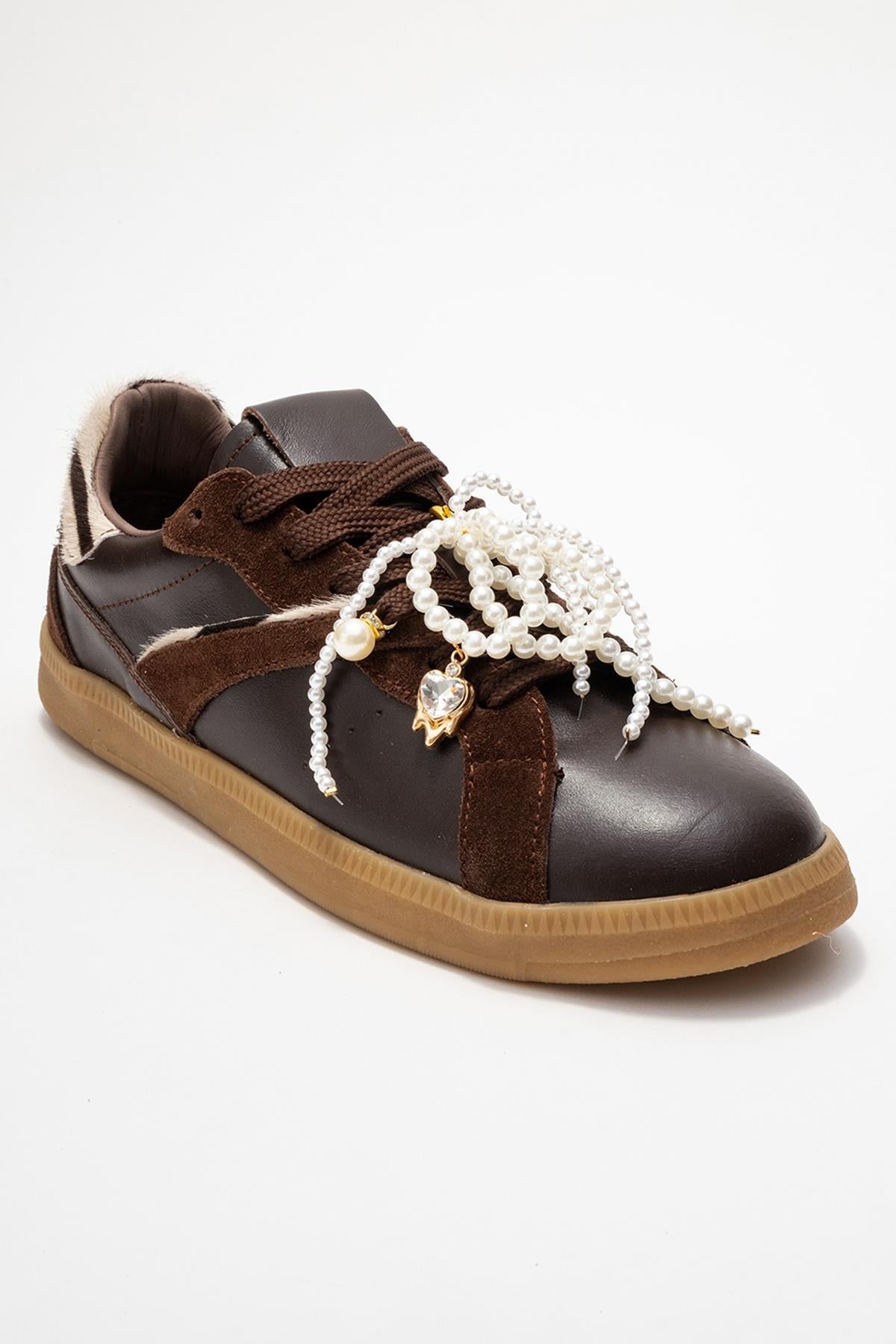 Taren - Brown Genuine Leather Pearl Buckle Casual Sneaker – detail view showing pearl, leather, red, Vowalisse