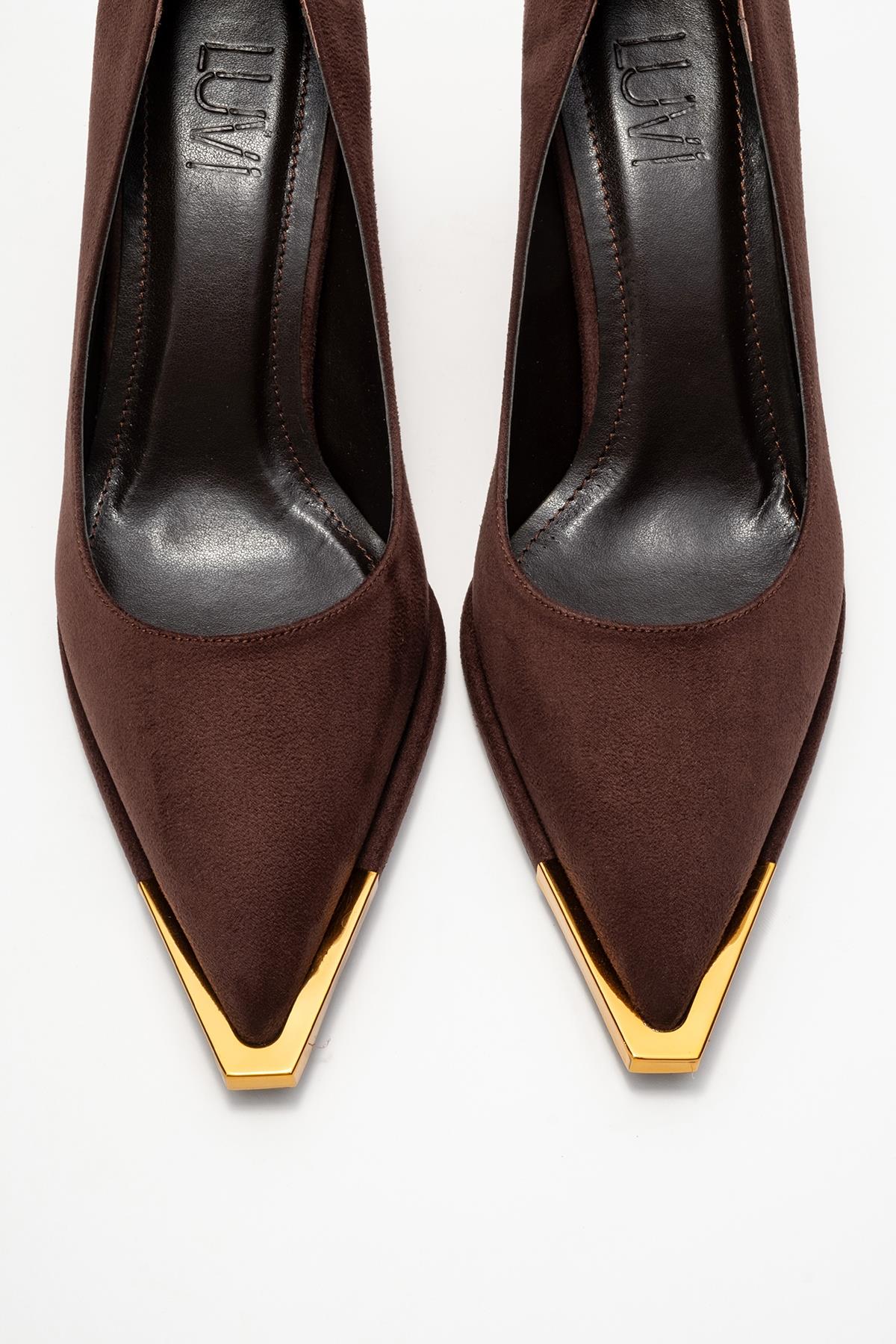 Liora - Brown Suede Gold-Detail Block Heel Pump – side view showing leather, suede, gold, Vowalisse