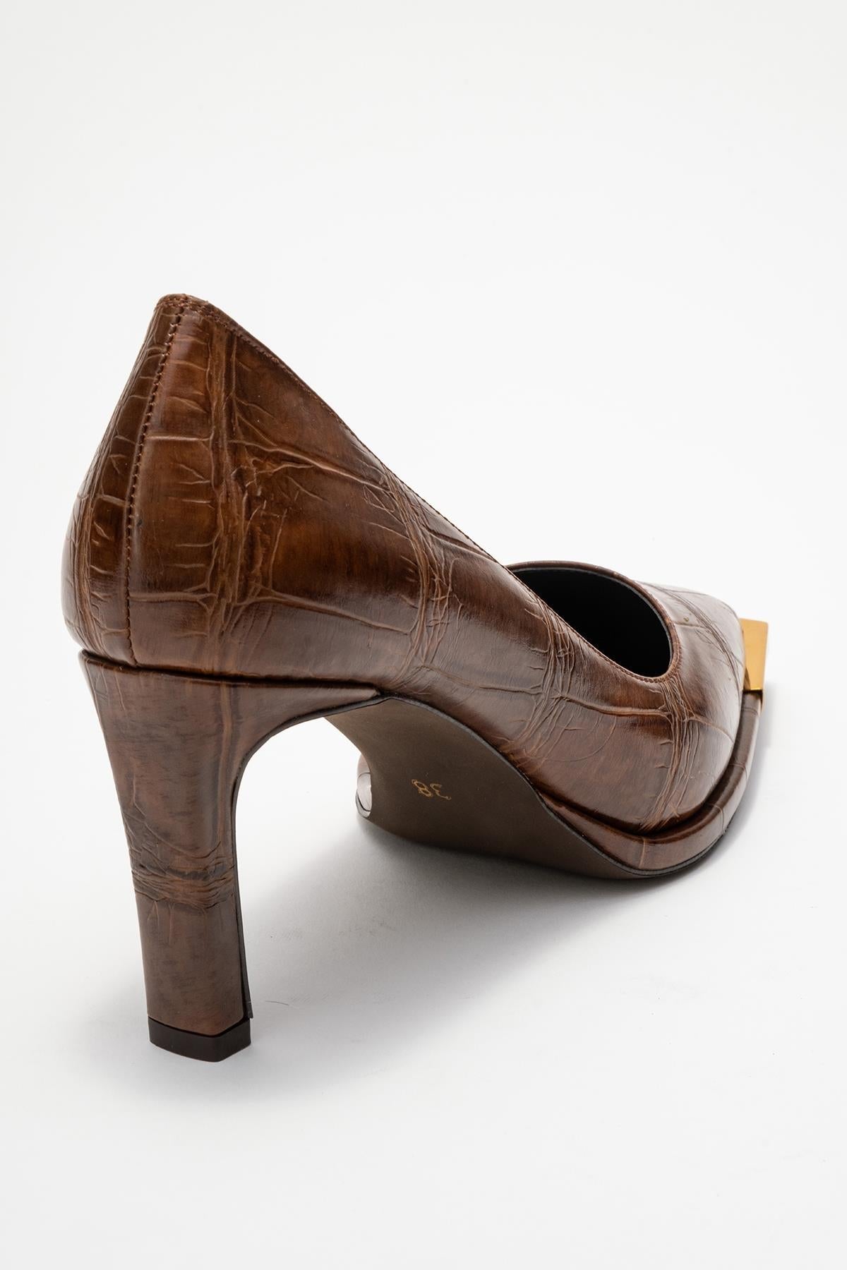 Liora - Brown Printed Gold-Detail Block Heel Pump – back view showing leather, metallic, gold, Vowalisse