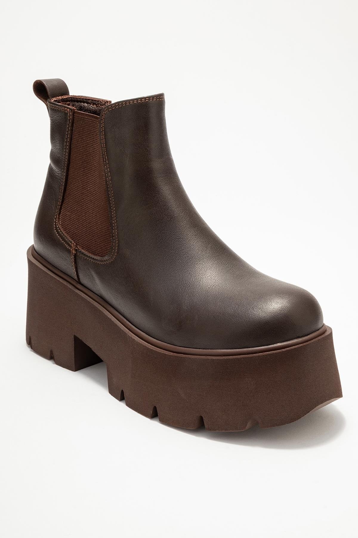 Clen - Brown Genuine Leather Elastic-Sided Platform Boot – detail view showing leather, Vowalisse