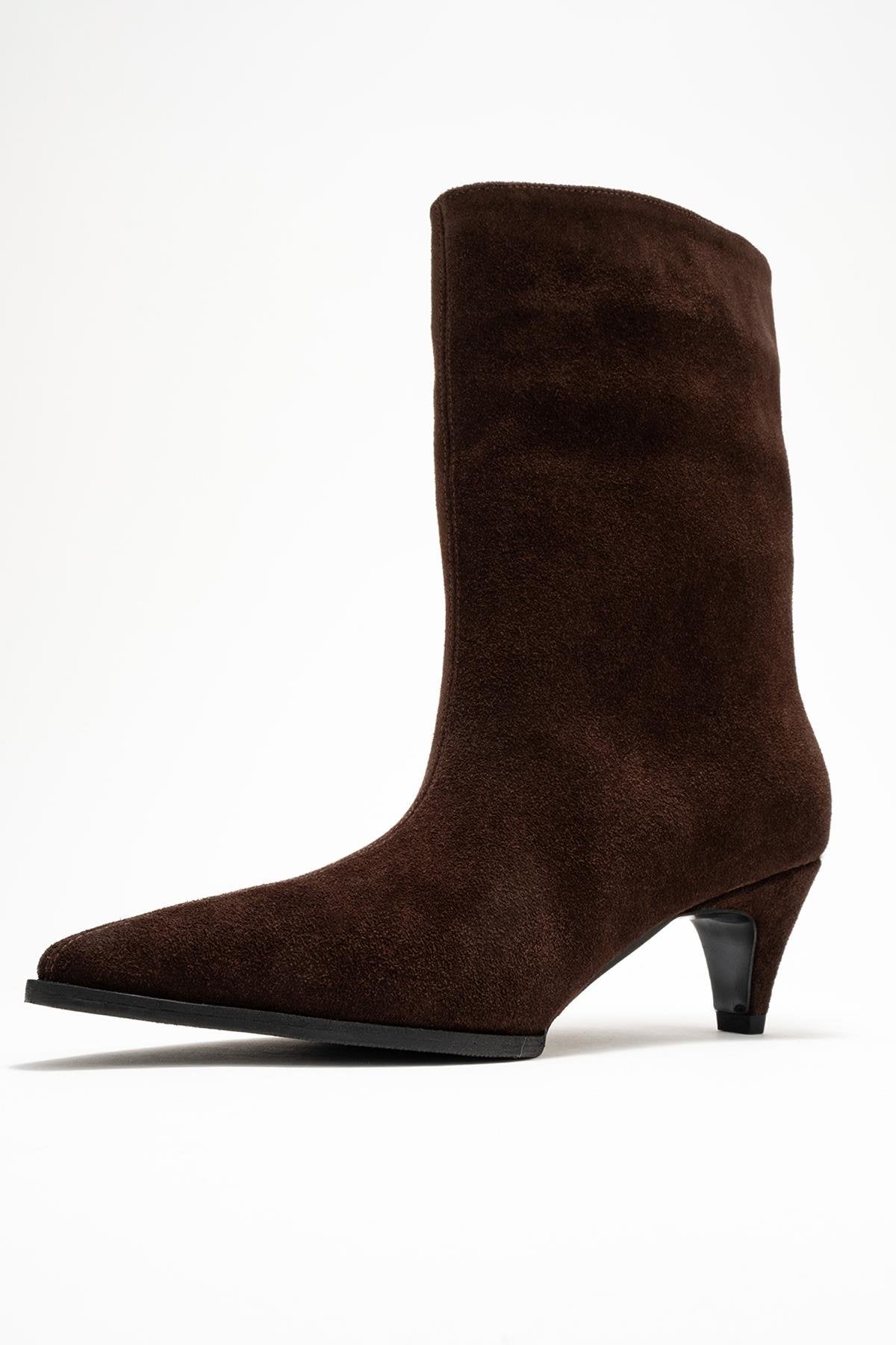 Aleo - Brown Suede Genuine Leather Pointed Toe Short Heel Boot – heel view showing leather, suede, Vowalisse