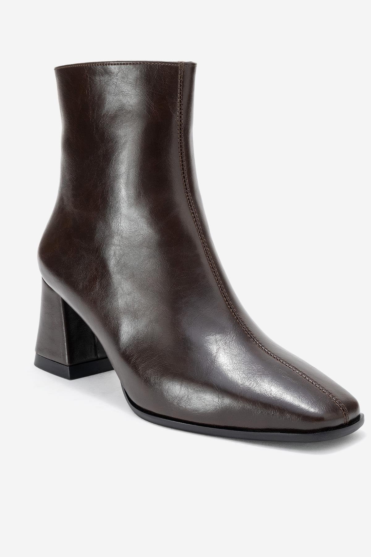 Arven - Brown Block Heel Boot – detail view showing leather, Vowalisse