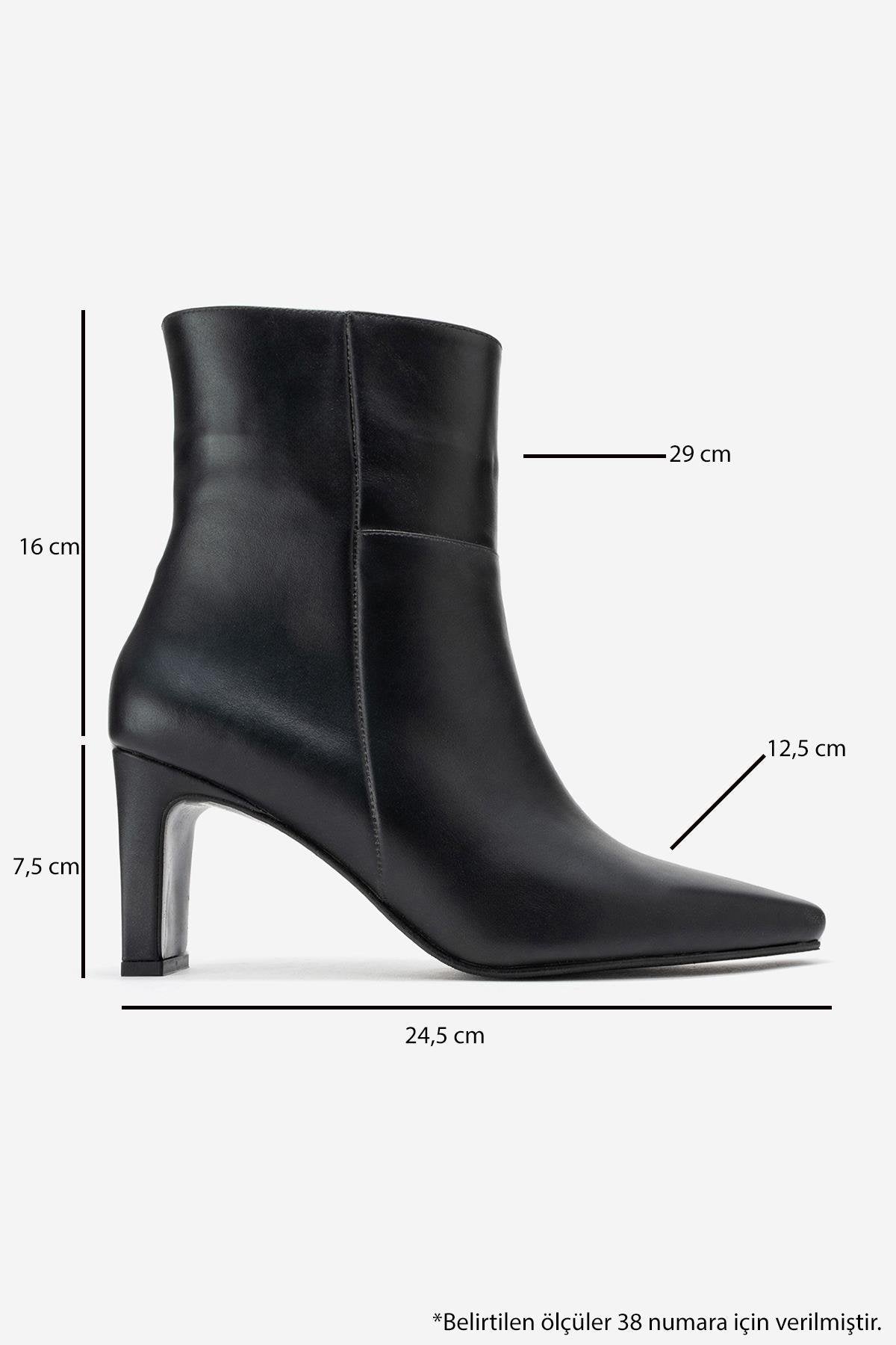 Kyoto - Black Genuine Leather Block Heel Boot – top view showing leather, black, Vowalisse