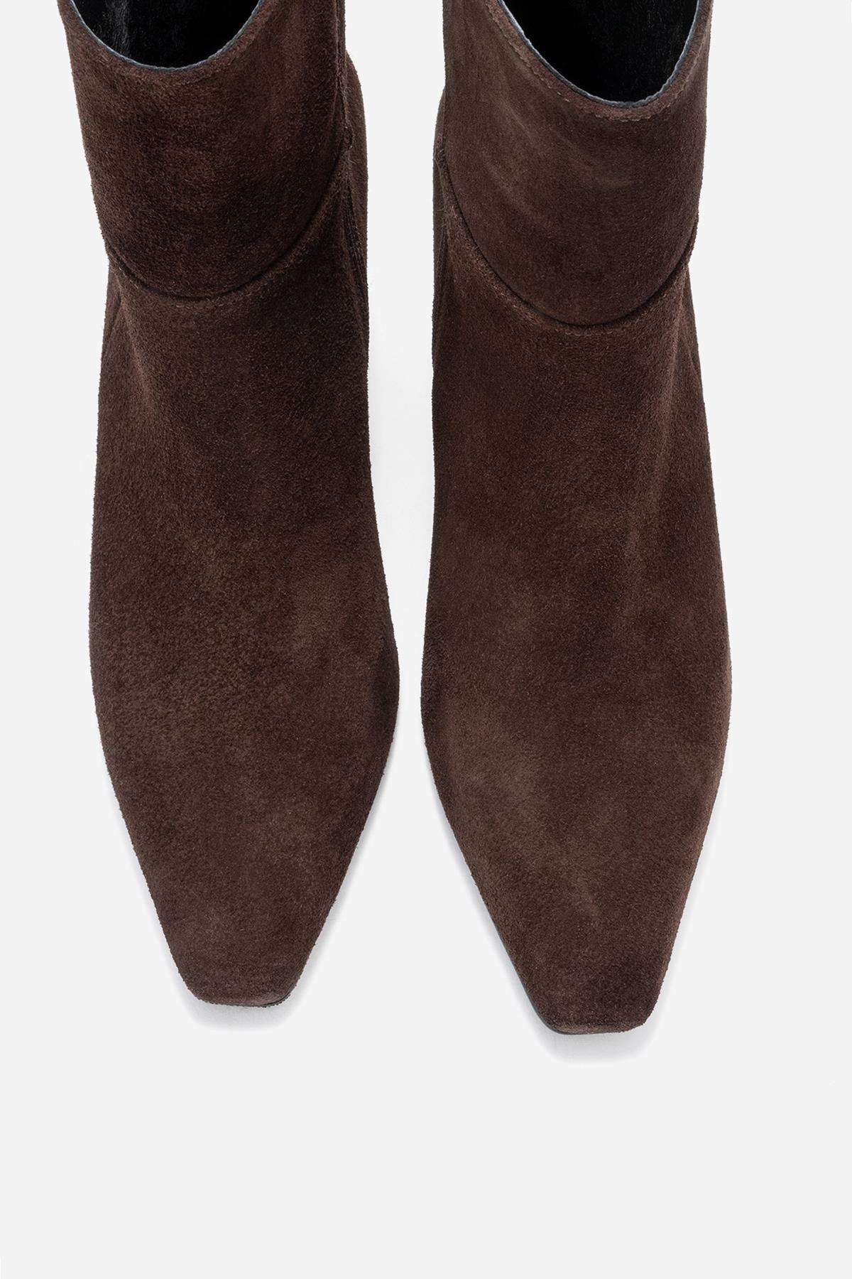 Kyoto - Brown Suede Genuine Leather Block Heel Boot – side view showing leather, suede, Vowalisse