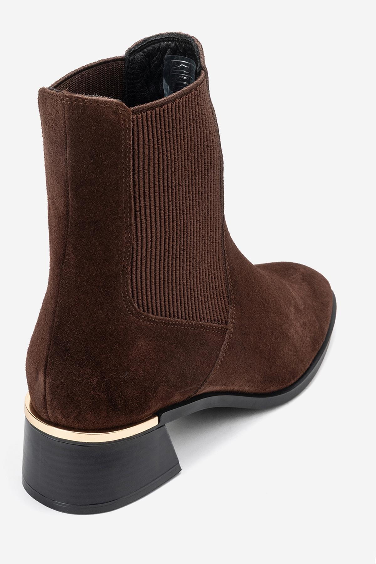 Neiva - Brown Suede Genuine Leather Chelsea Boot – back view showing leather, suede, Vowalisse