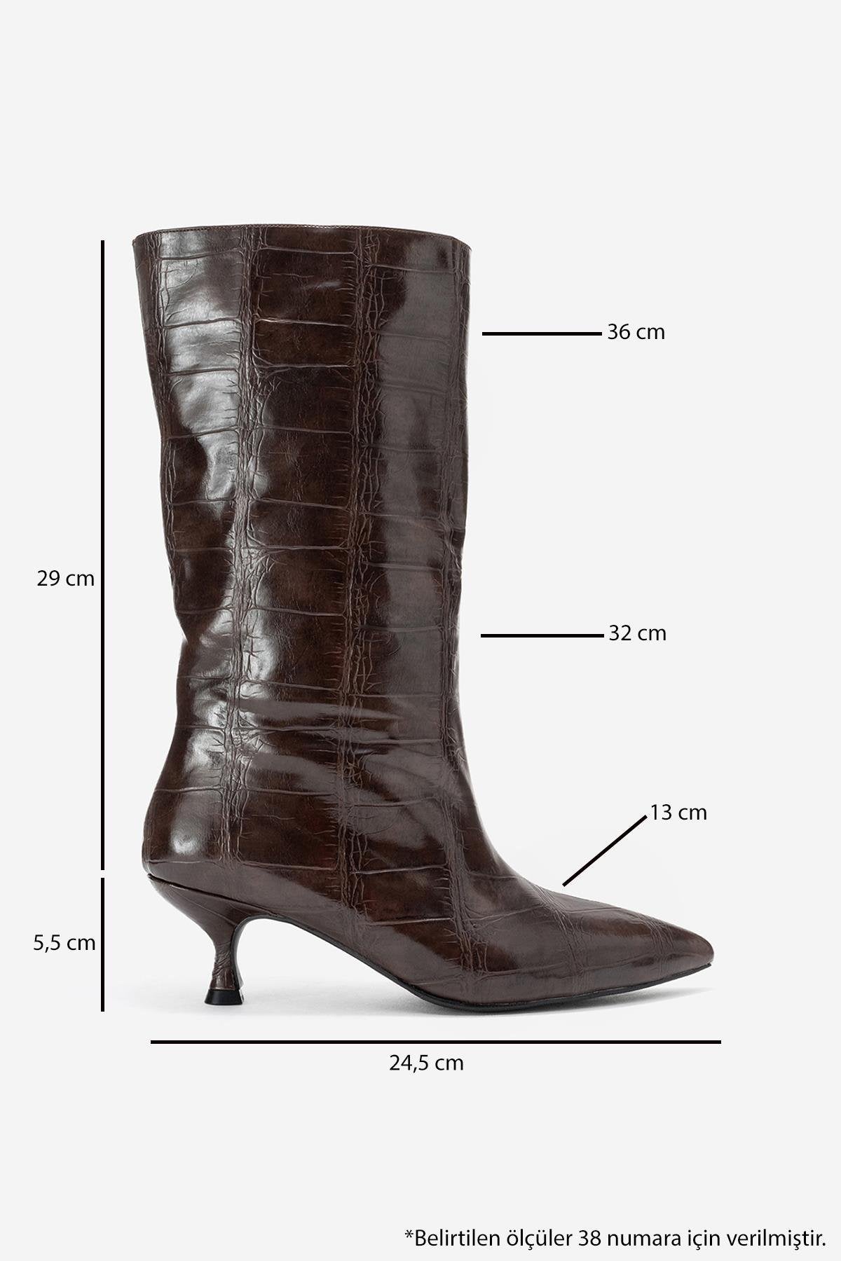 Crow - Brown Embossed Pointed Toe Short Heeled Boot – top view showing leather, Vowalisse
