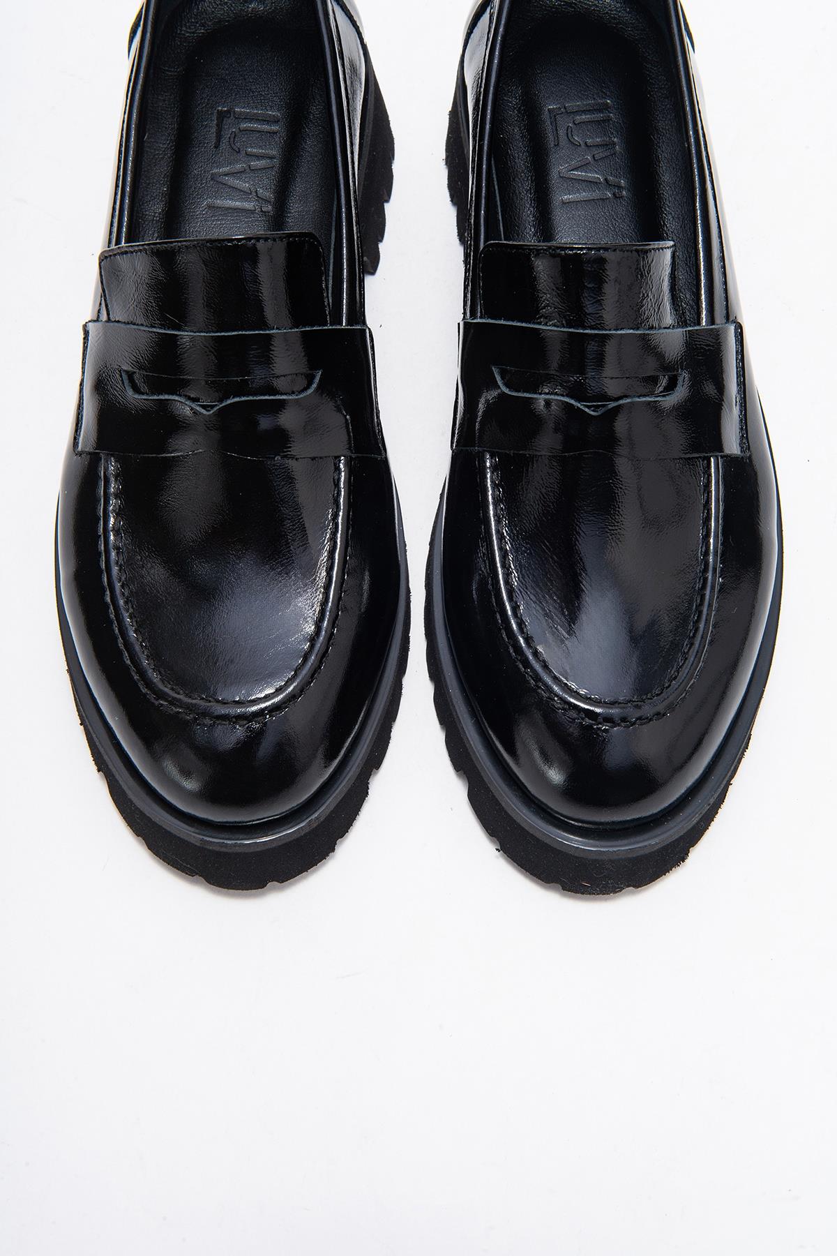 Vionel - Black Patent Genuine Leather Loafer – side view showing leather, black, Vowalisse