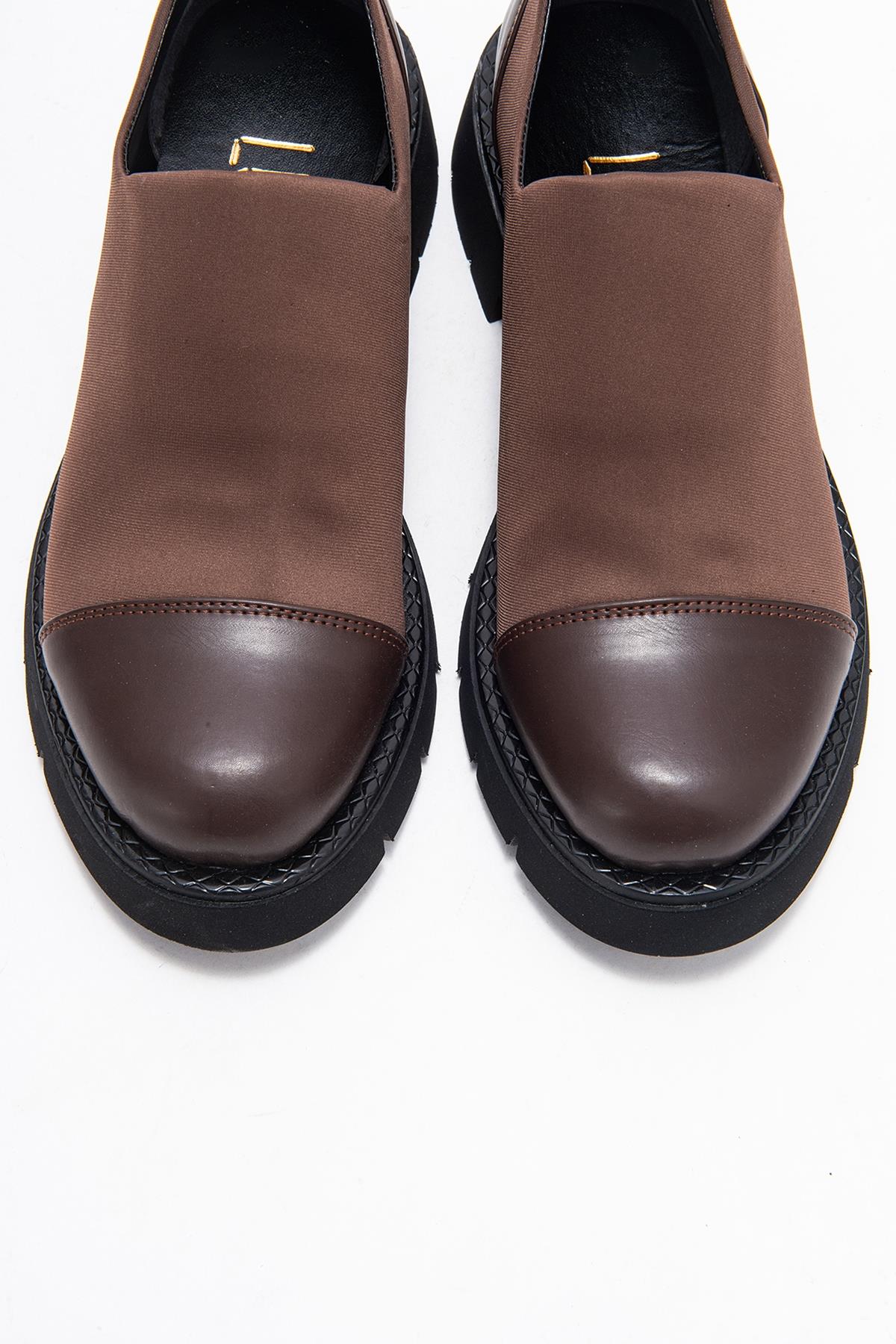 Panola - Brown Scuba Everyday Shoe – side view showing leather, Vowalisse