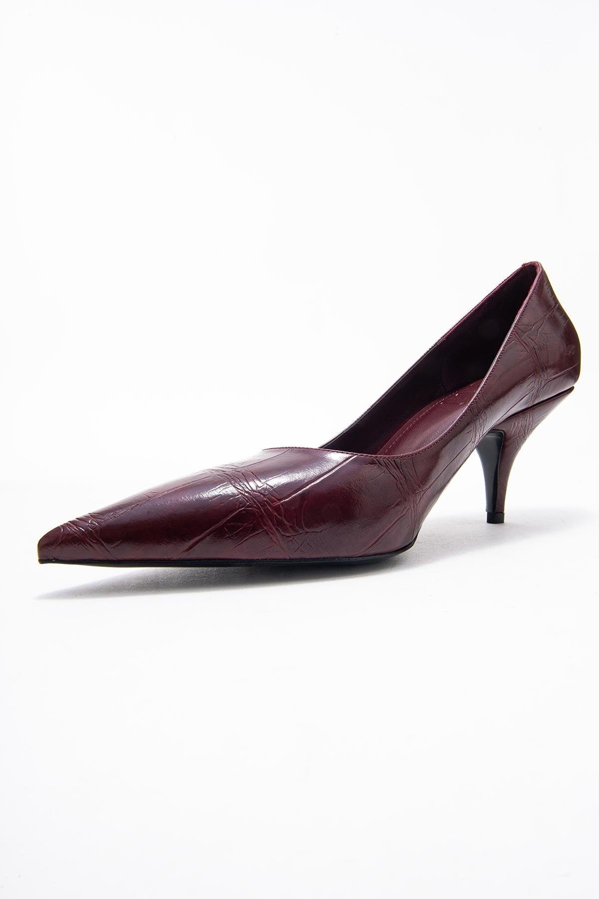Marcus - Burgundy Printed Pointed Toe Pump – heel view showing leather, Vowalisse