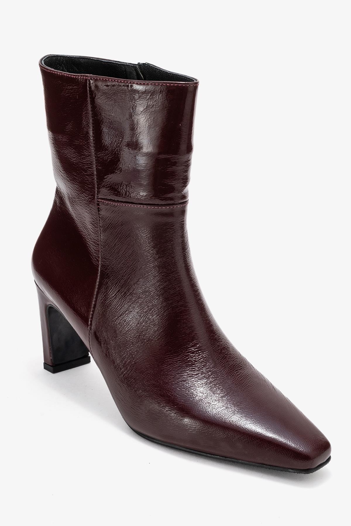 Kyoto - Burgundy Genuine Leather Block Heel Boot – detail view showing leather, Vowalisse