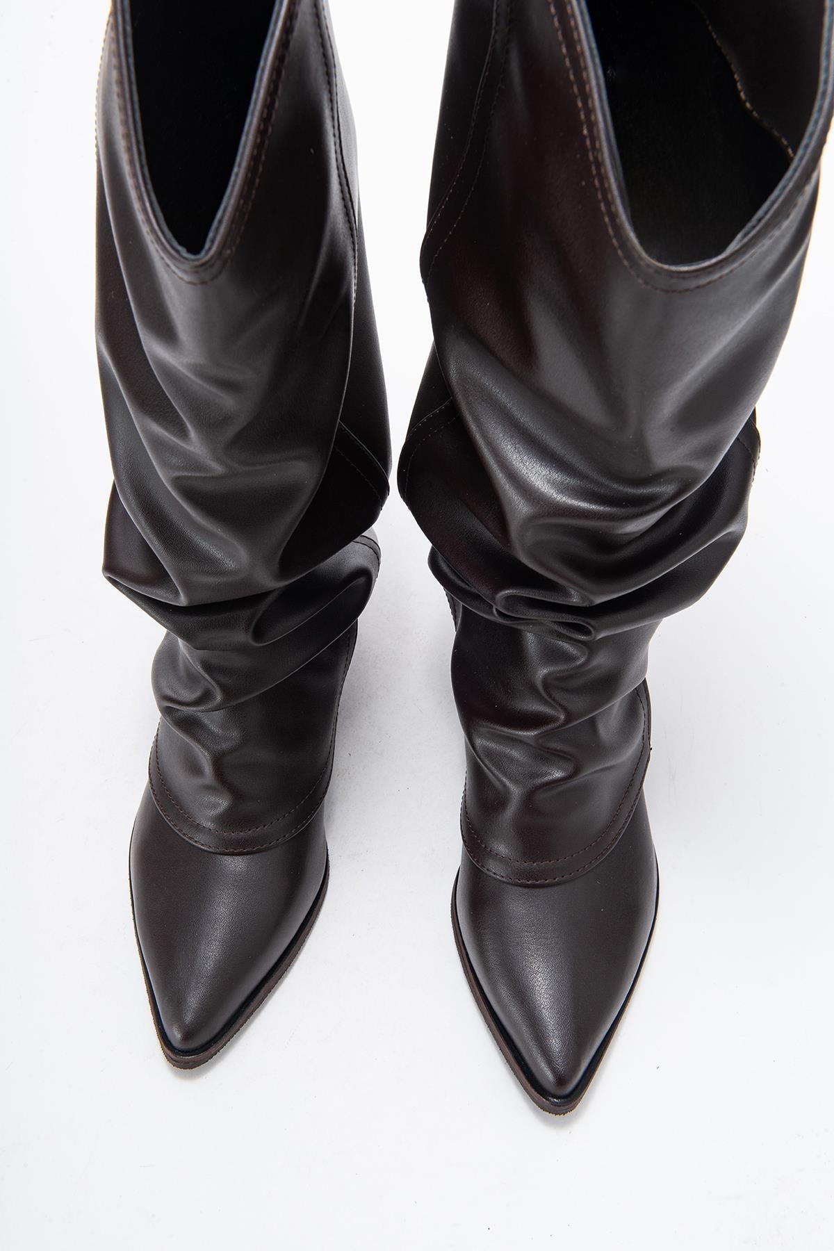 Elaris - Brown Gusseted Block Heel Knee-High Boot – side view showing leather, Vowalisse