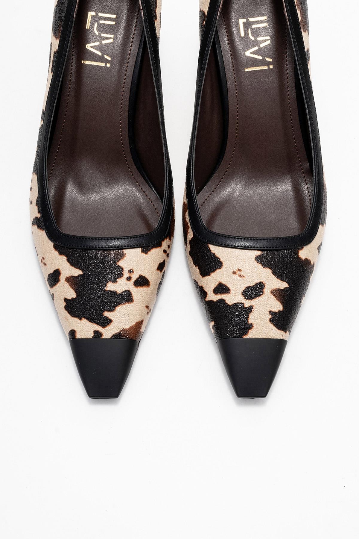 Rona - Black Beige Pattern Pointed Toe Pump – side view showing leather, black, Vowalisse