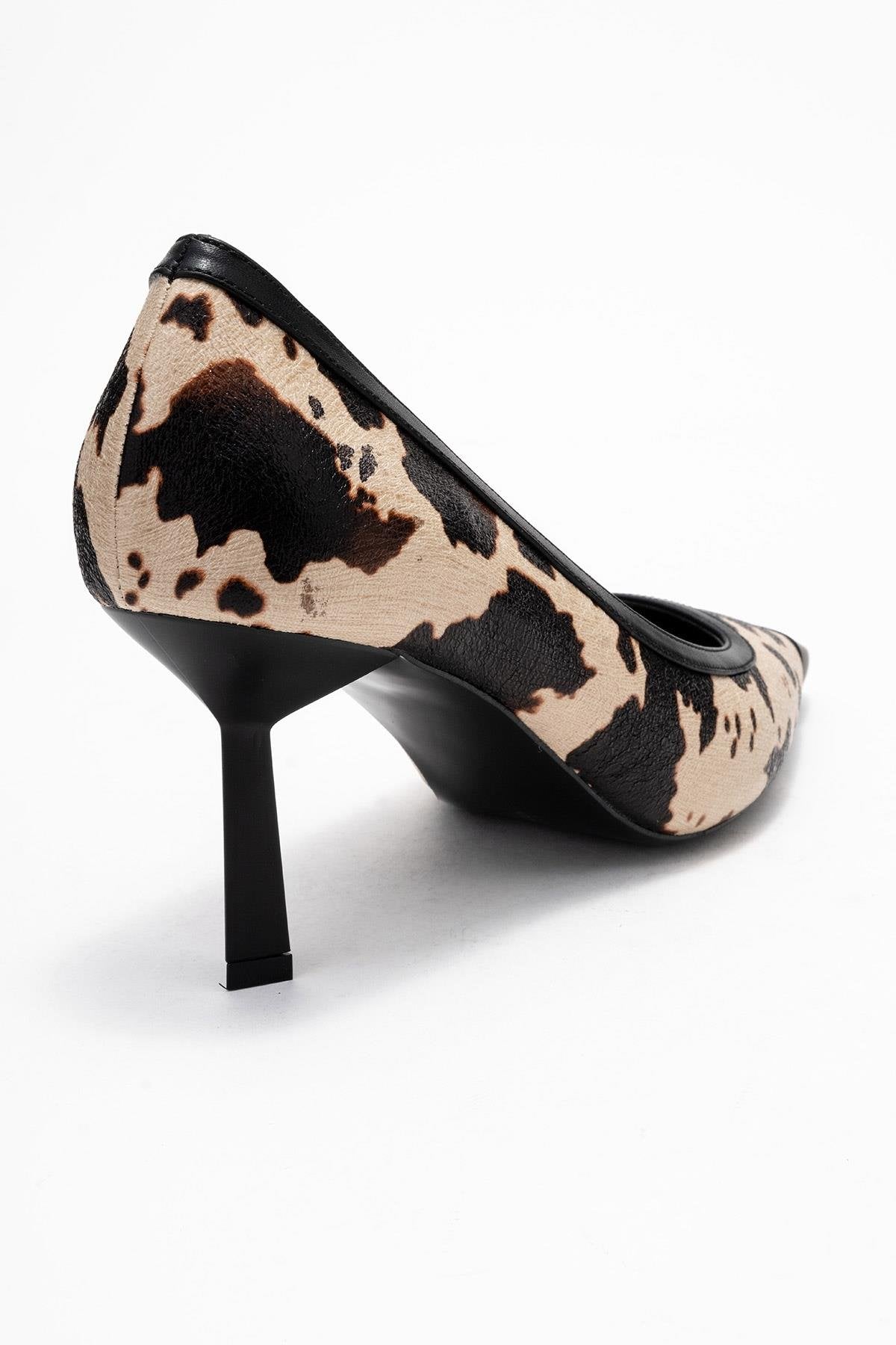 Rona - Black Beige Pattern Pointed Toe Pump – back view showing leather, black, Vowalisse