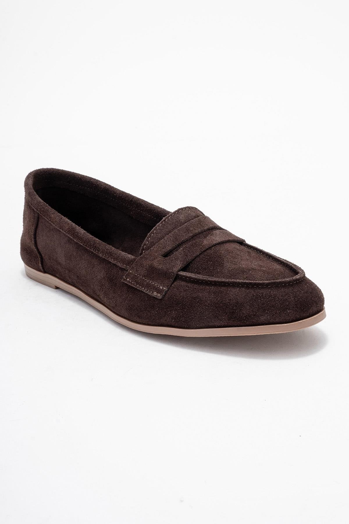 F02 - Dark Brown Genuine Leather Loafer Shoe – detail view showing leather, Vowalisse