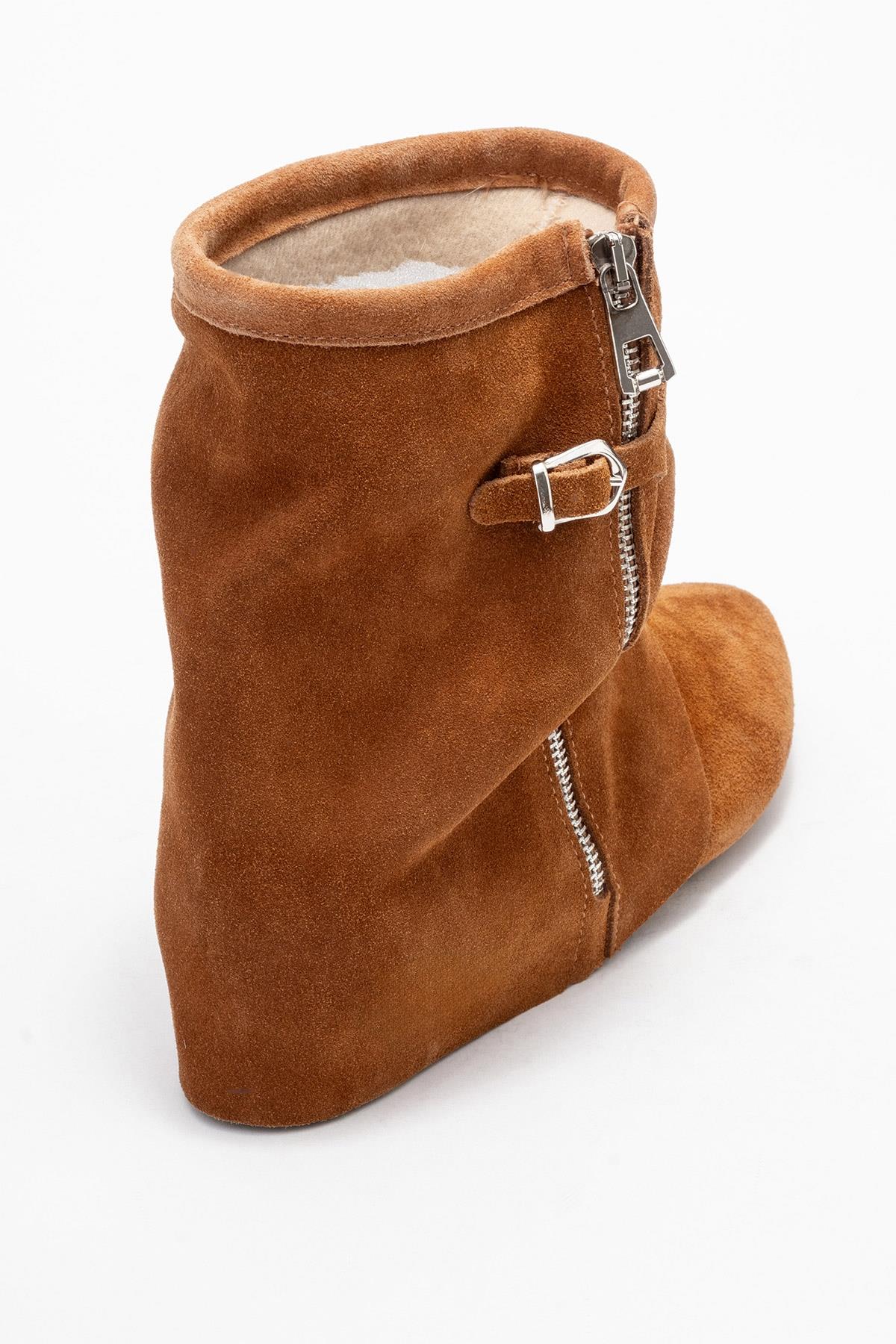 Noar - Cognac Genuine Leather Ruched Zip Boot – back view showing leather, suede, Vowalisse