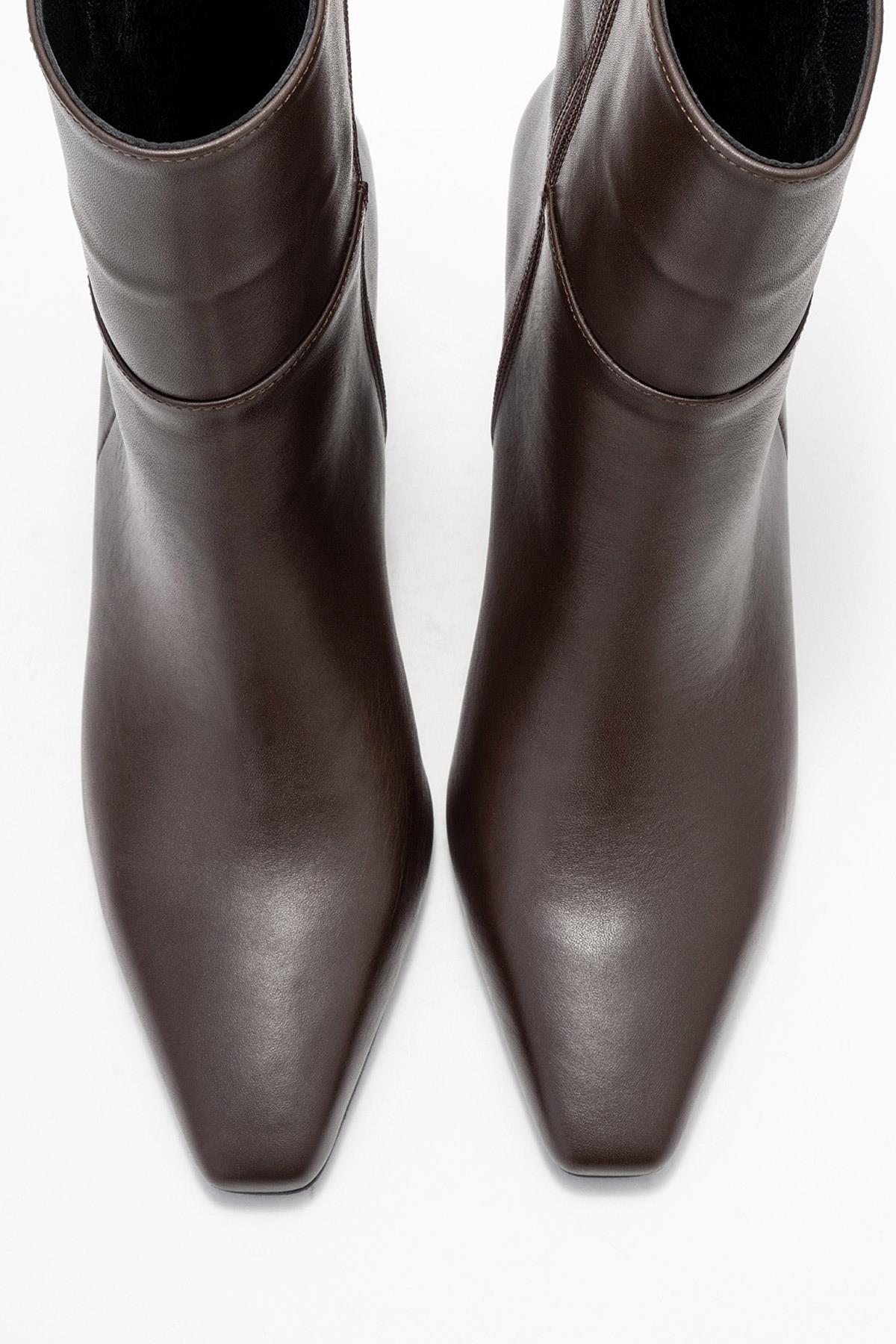 Kyoto - Cognac Genuine Leather Block Heel Boot – side view showing leather, Vowalisse