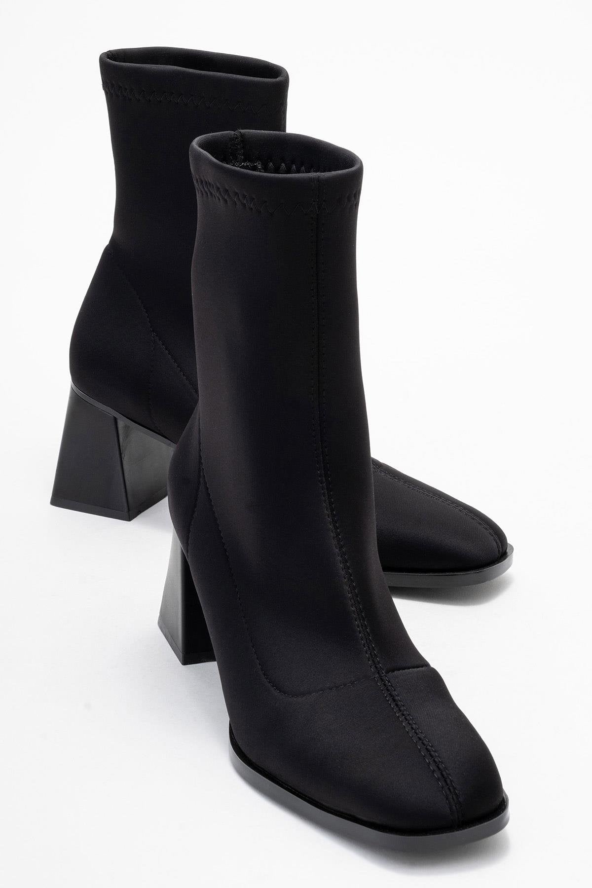 Plesa - Black Scuba Block Heel Boot – front three-quarter view showing black, Vowalisse