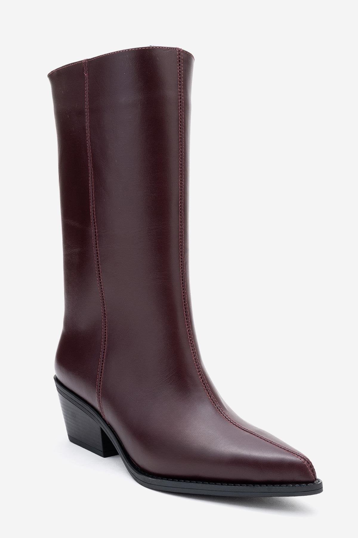 Juana - Burgundy Genuine Leather Pointed Toe Boot – detail view showing leather, Vowalisse