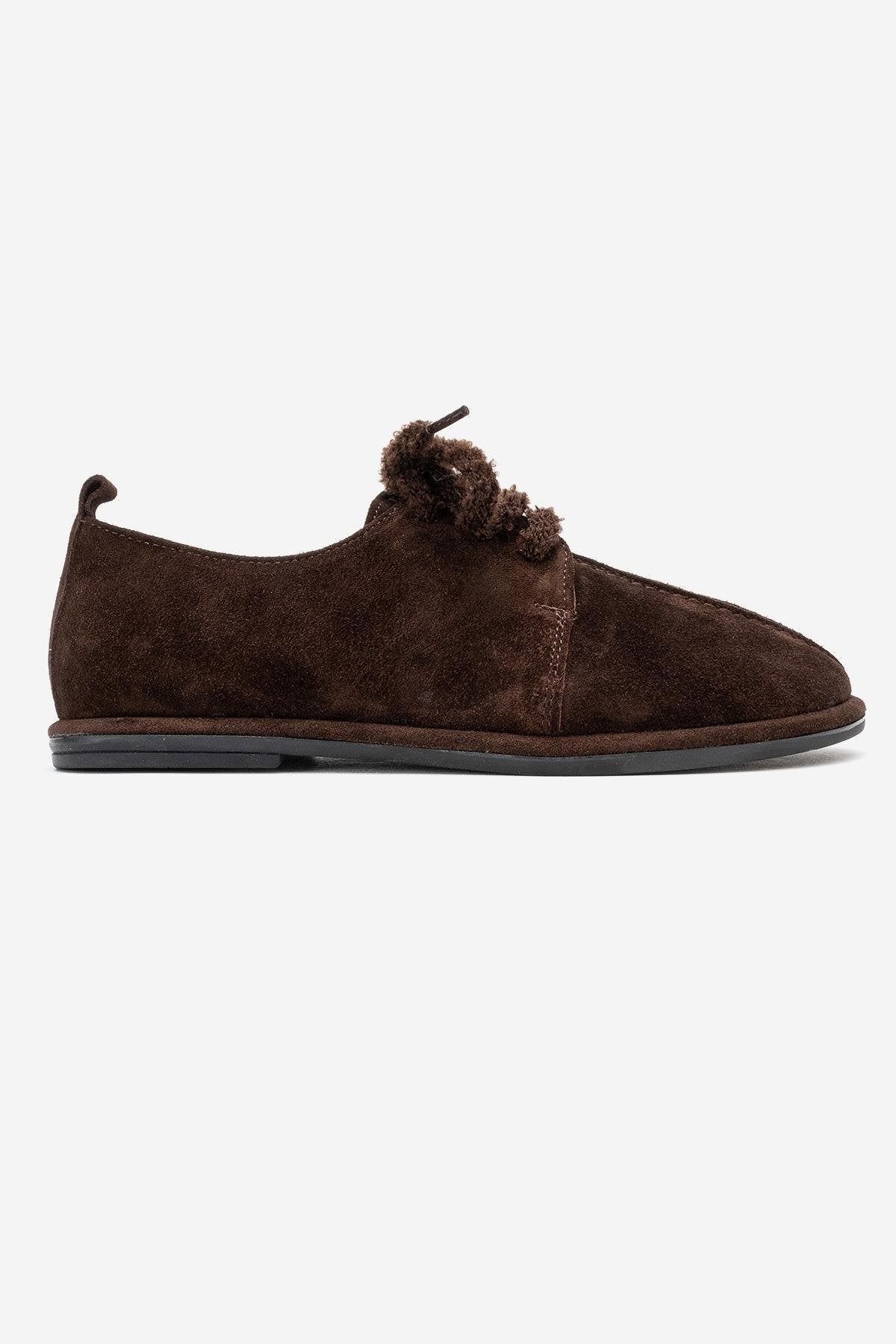Denora - Brown Genuine Leather Casual Shoe – top view showing leather, Vowalisse