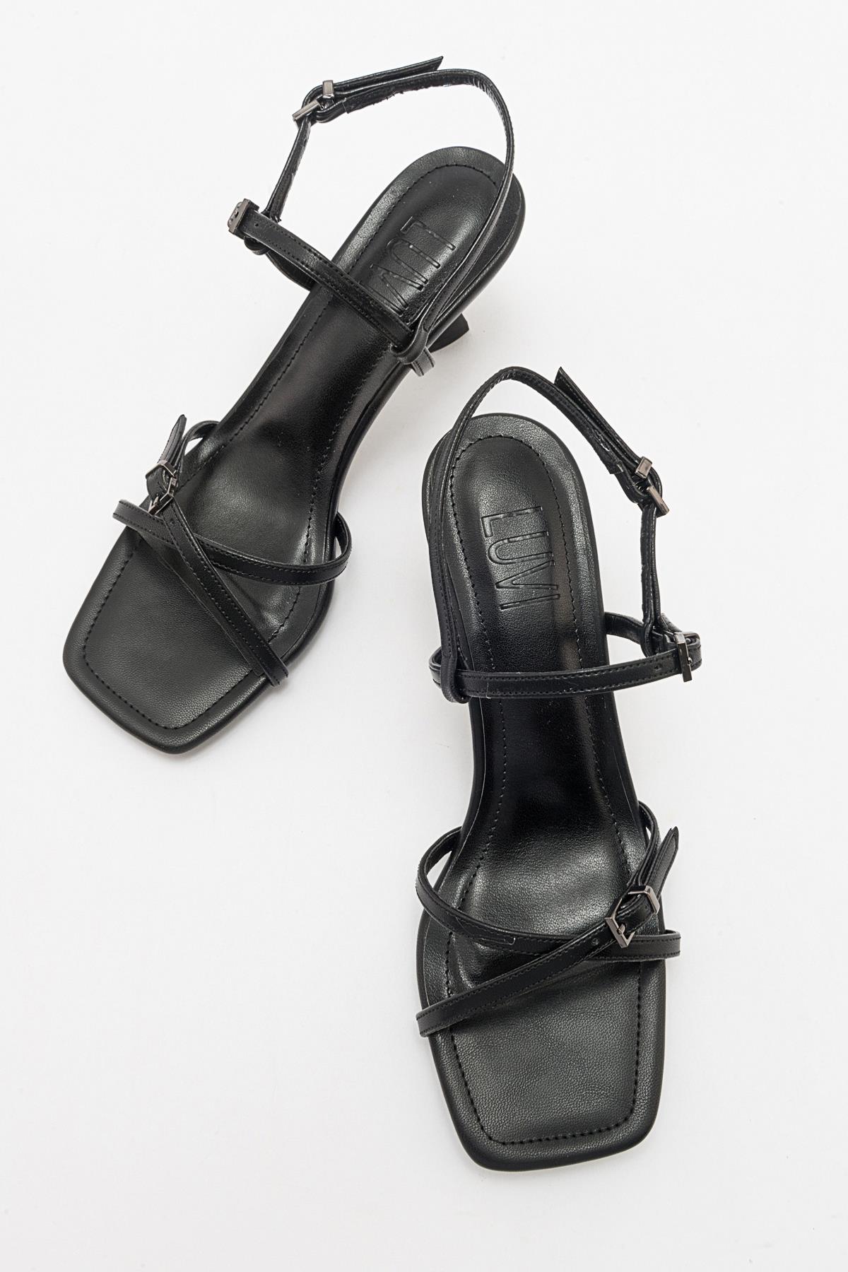 Nebel - Black Heeled Sandal – detail view showing leather, black, Vowalisse