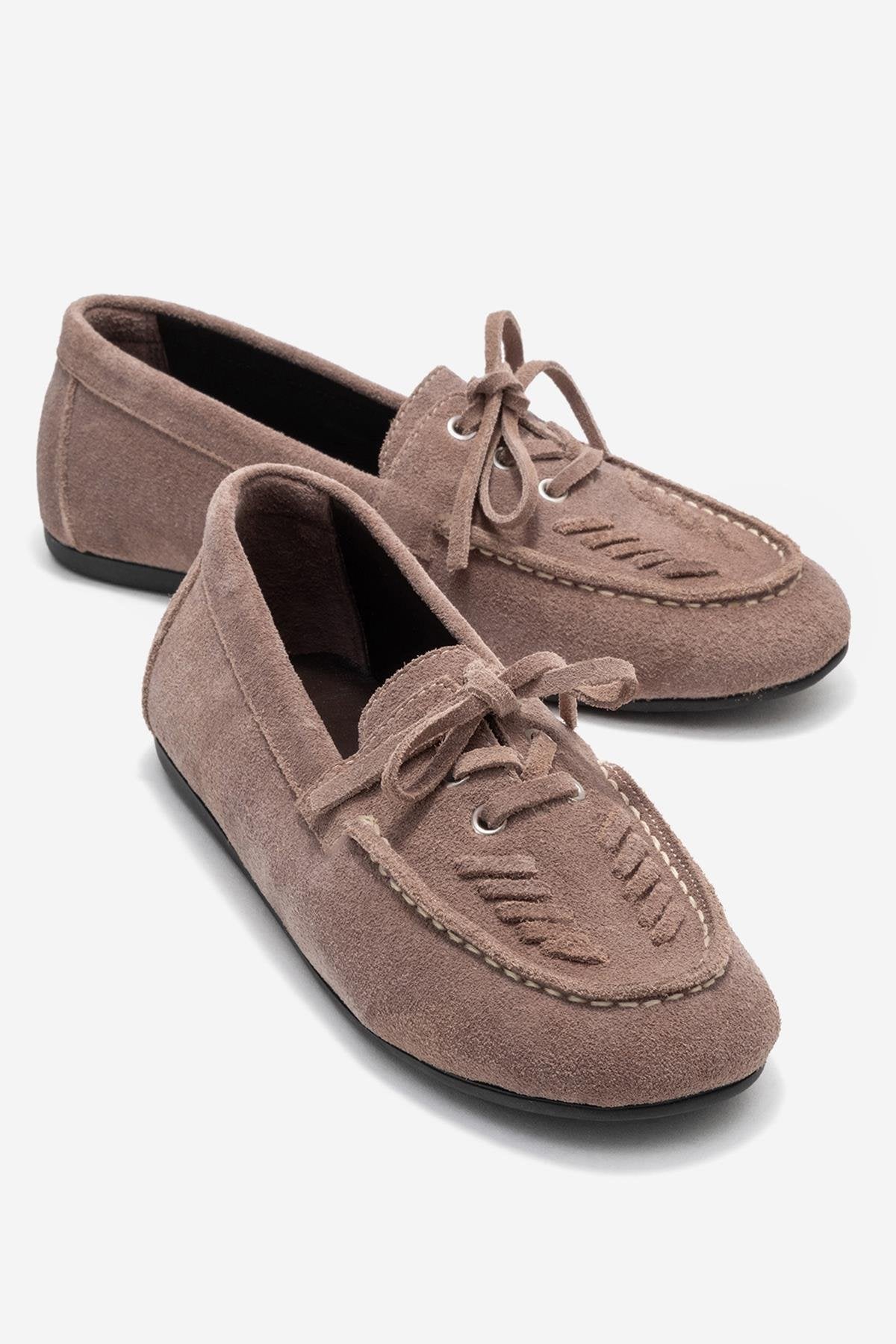 Lorven - Taupe Genuine Leather Lace-Up Loafer – front three-quarter view showing lace, leather, Vowalisse