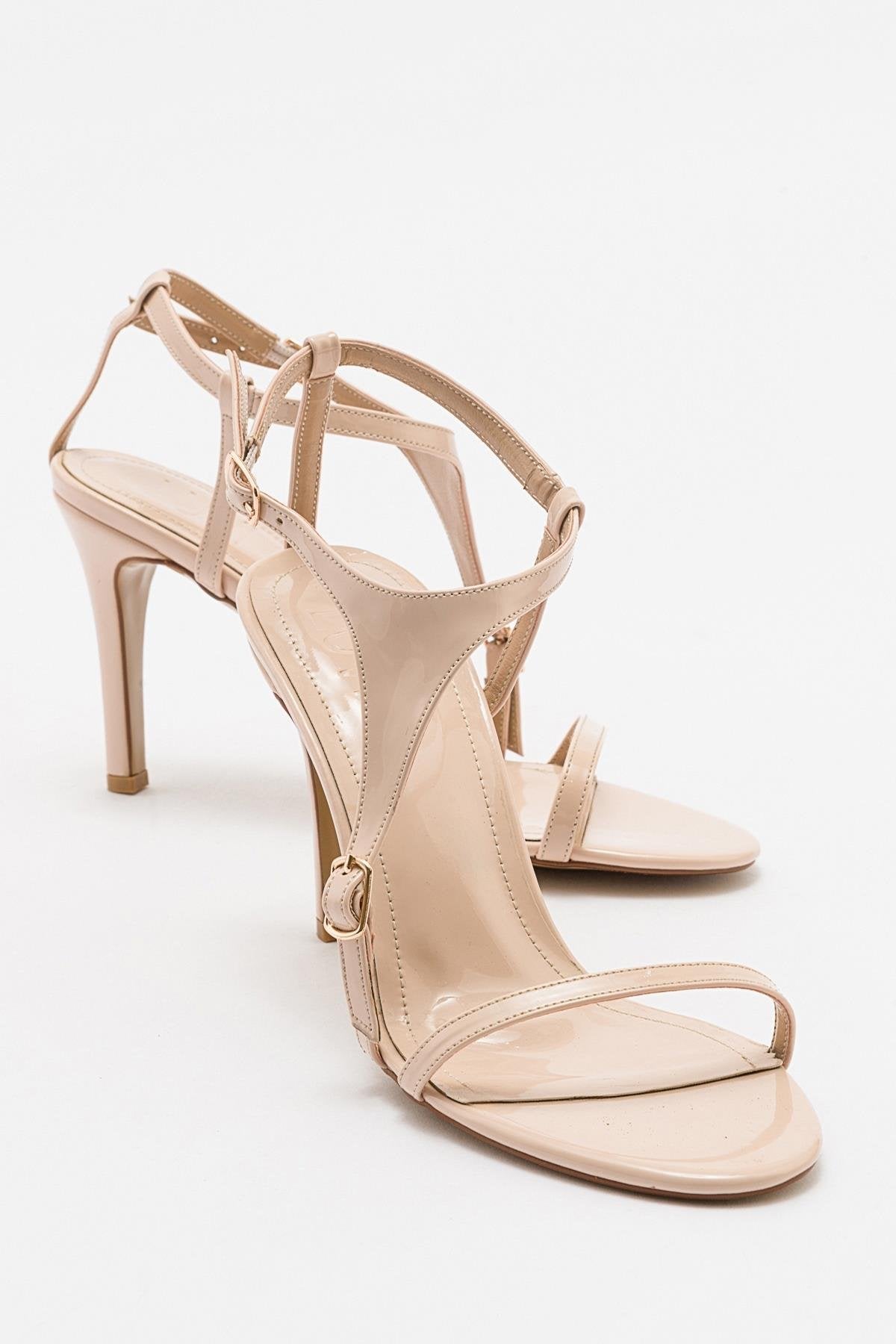 Molde - Beige Patent Stiletto Heel Shoe – front three-quarter view showing leather, Vowalisse
