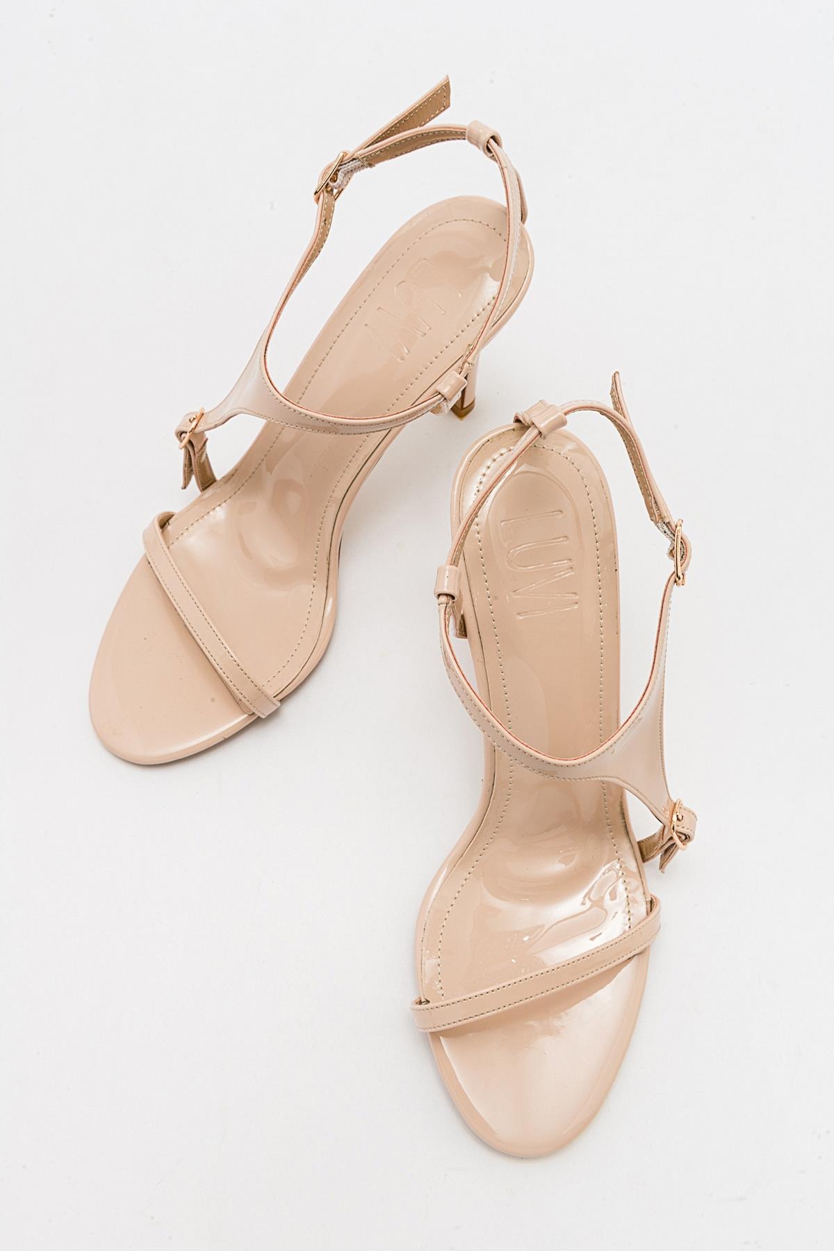 Molde - Beige Patent Stiletto Heel Shoe – heel view showing leather, Vowalisse