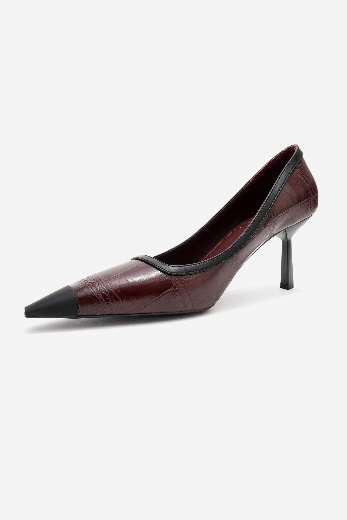 Rona - Burgundy Printed Matte Toe Heeled Shoe – heel view showing leather, Vowalisse