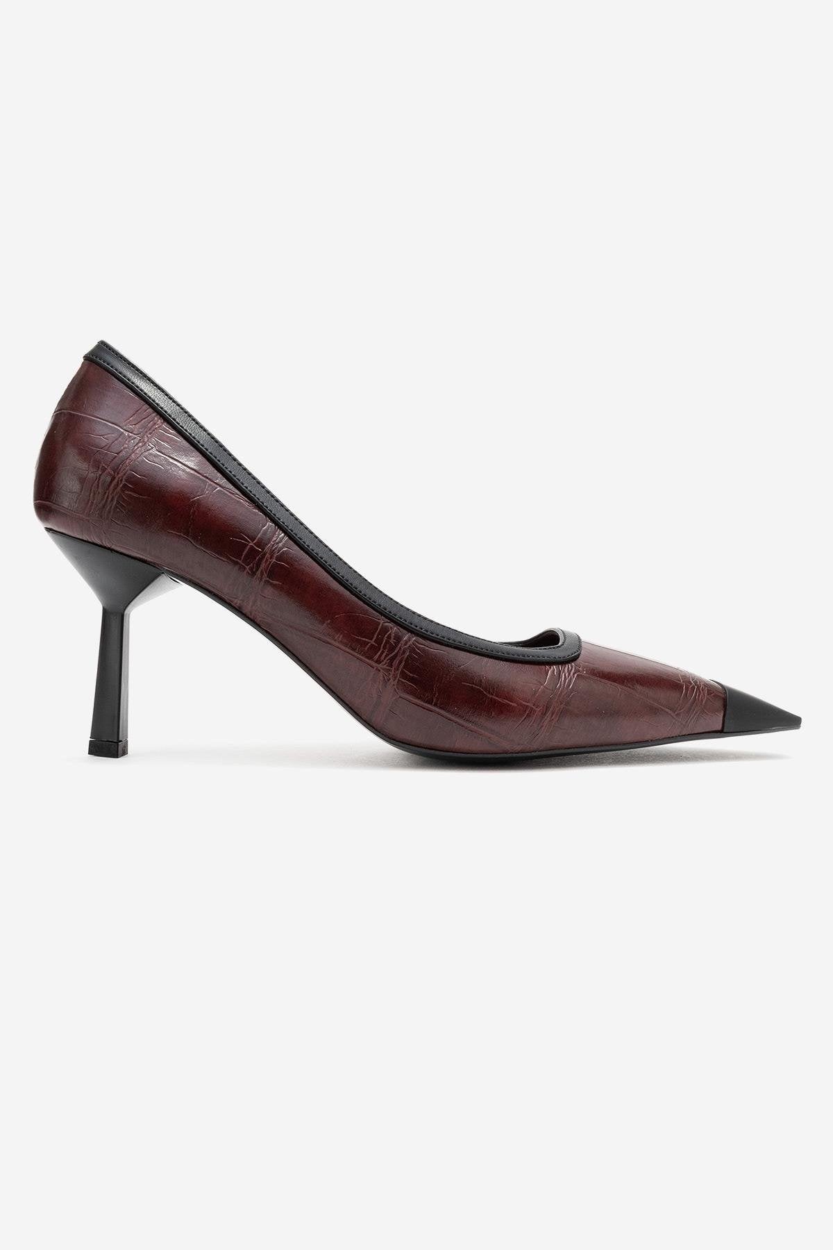 Rona - Burgundy Printed Matte Toe Heeled Shoe – top view showing leather, Vowalisse