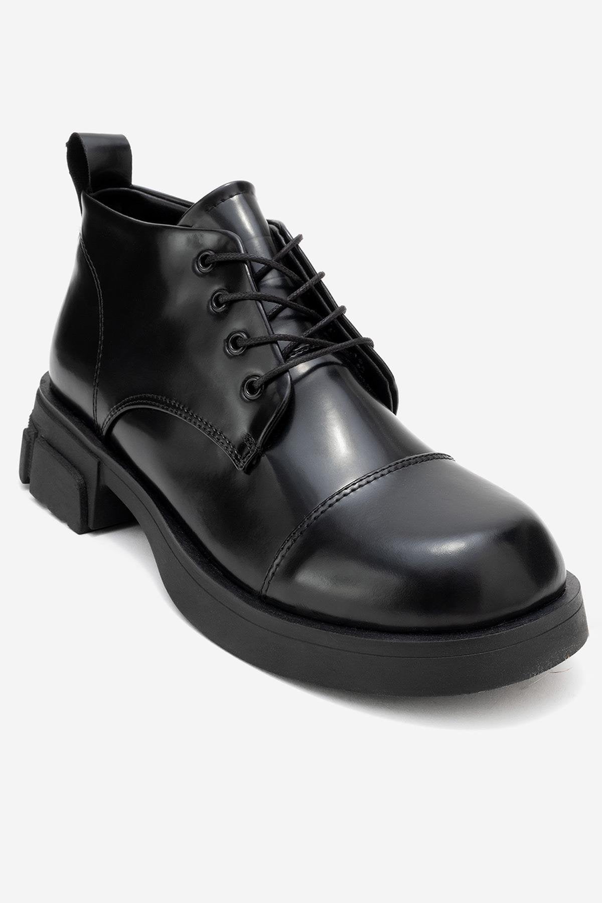 Lagom - Black Ankle Boot – detail view showing leather, black, red, Vowalisse