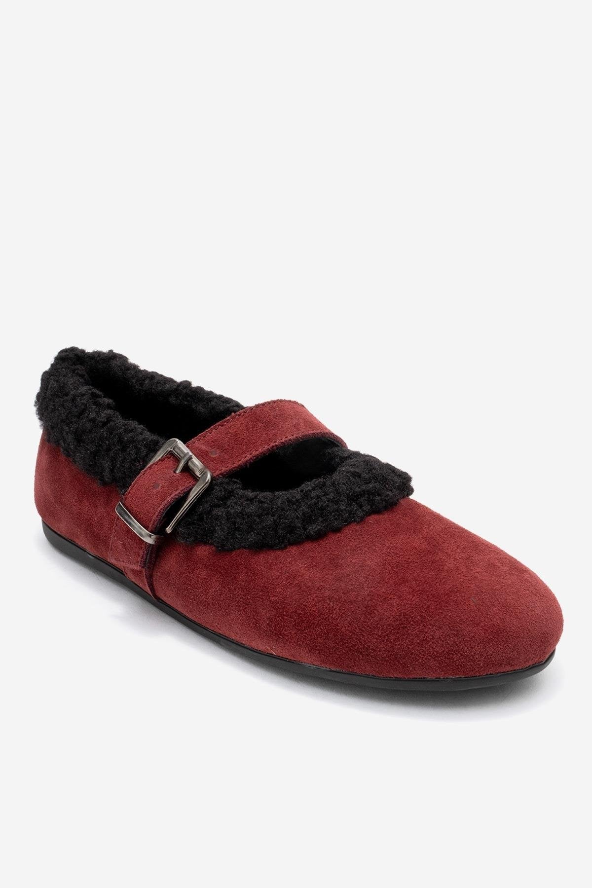 Guin - Burgundy Suede Genuine Leather Ballet Flat – detail view showing leather, suede, red, Vowalisse