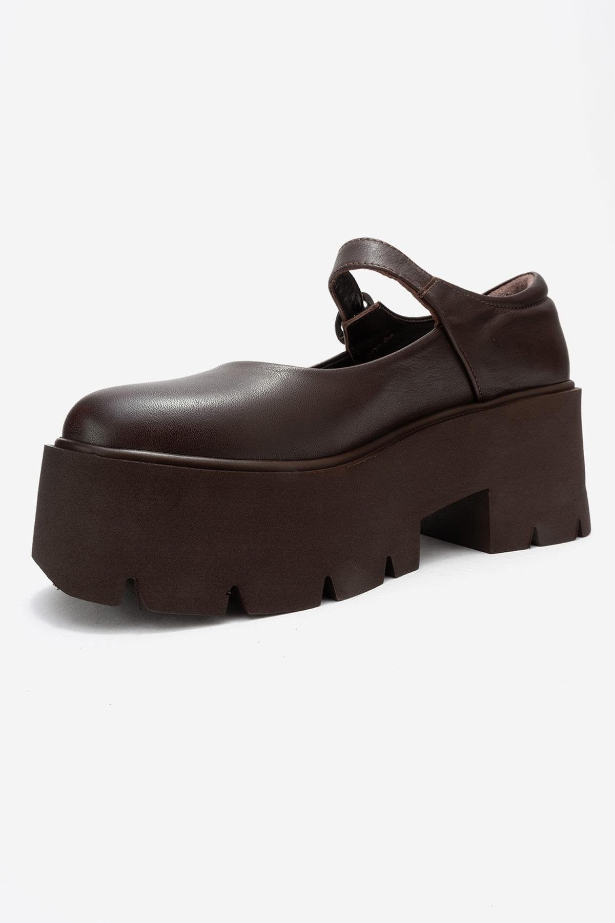 Orina - Brown Genuine Leather Platform Casual Shoe – heel view showing leather, Vowalisse