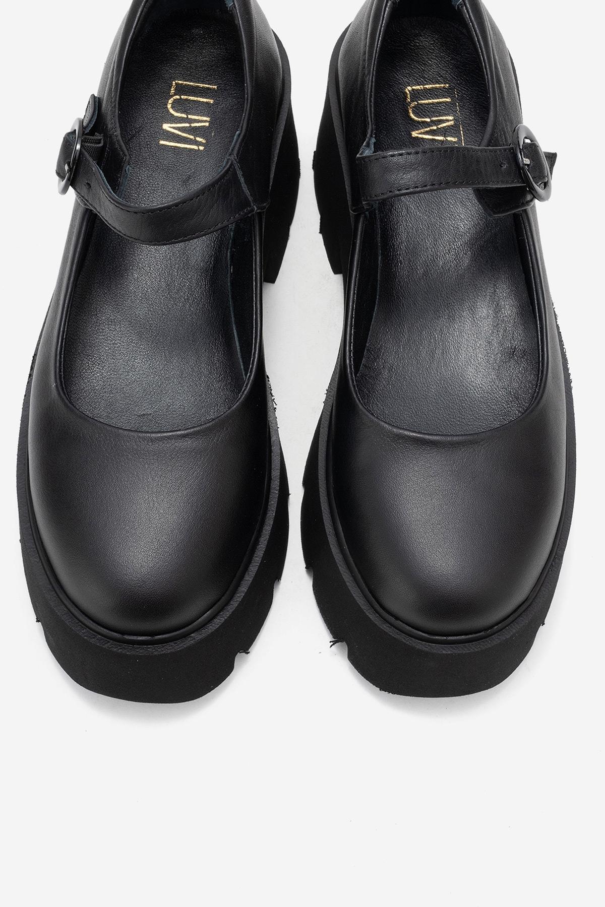 Orina - Black Genuine Leather Platform Casual Shoe – side view showing leather, black, Vowalisse