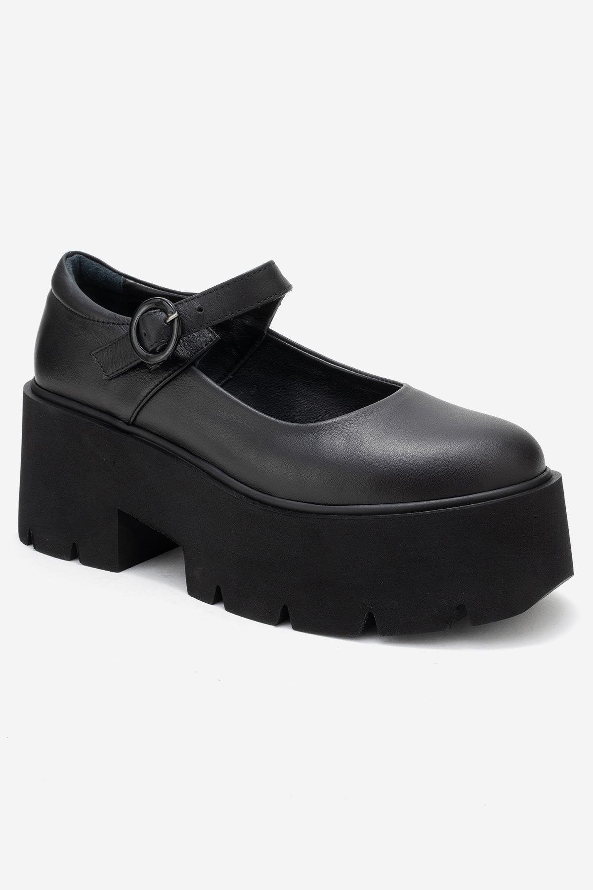 Orina - Black Genuine Leather Platform Casual Shoe – detail view showing leather, black, Vowalisse