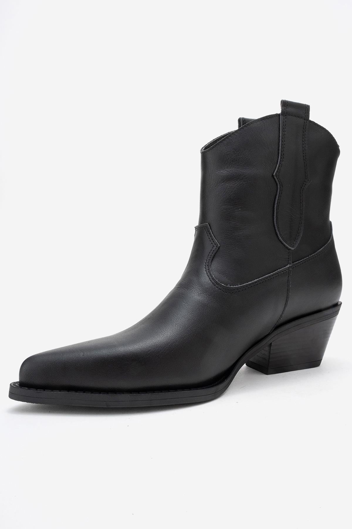 Elia - Black Genuine Leather Western Boot – heel view showing leather, black, red, Vowalisse