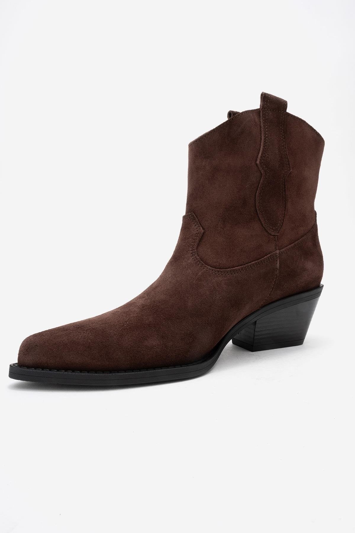 Elia - Brown Suede Genuine Leather Western Boot – heel view showing leather, suede, Vowalisse