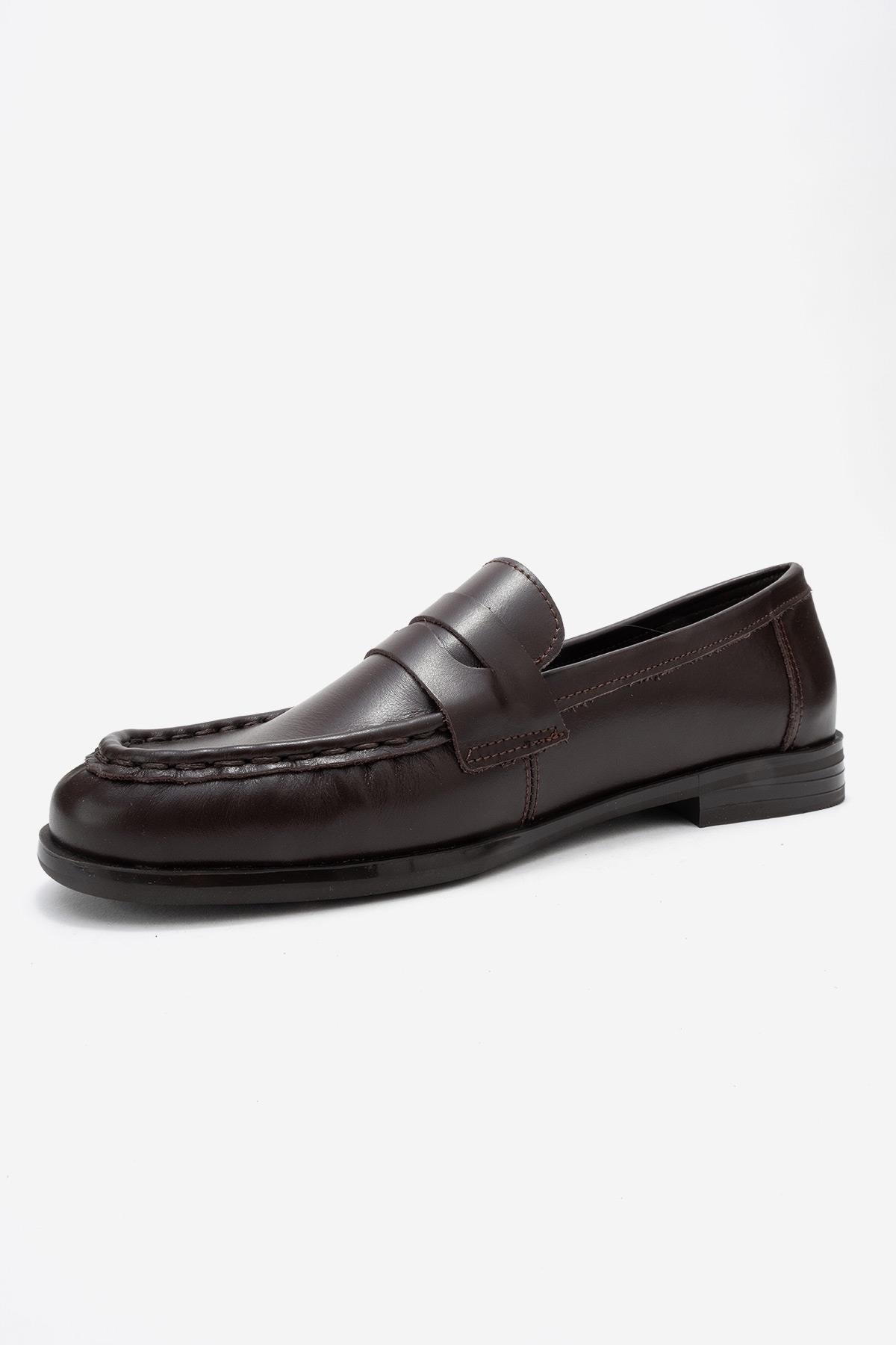 Valia - Brown Genuine Leather Loafer – heel view showing leather, Vowalisse