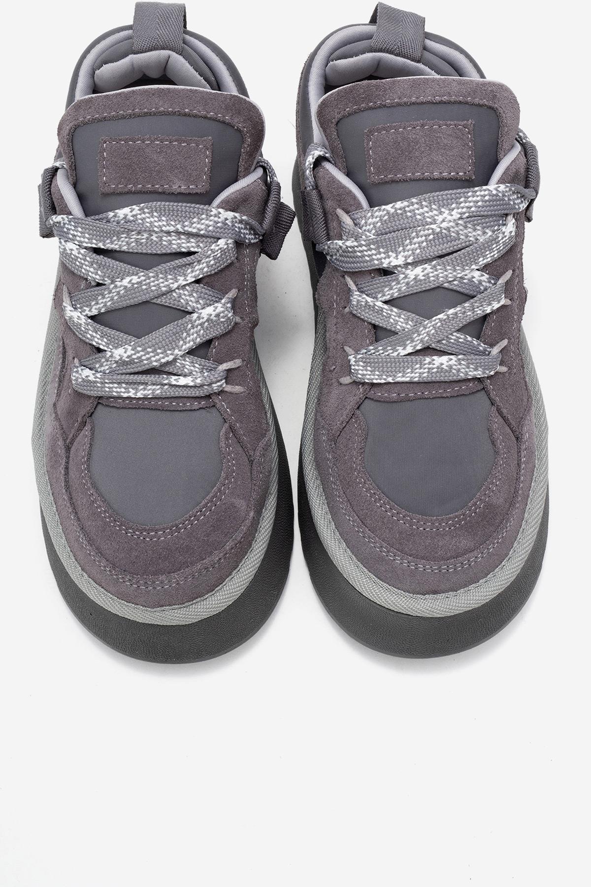 RIVEN - Gray Genuine Suede Leather Platform Sneaker – side view showing leather, suede, Vowalisse