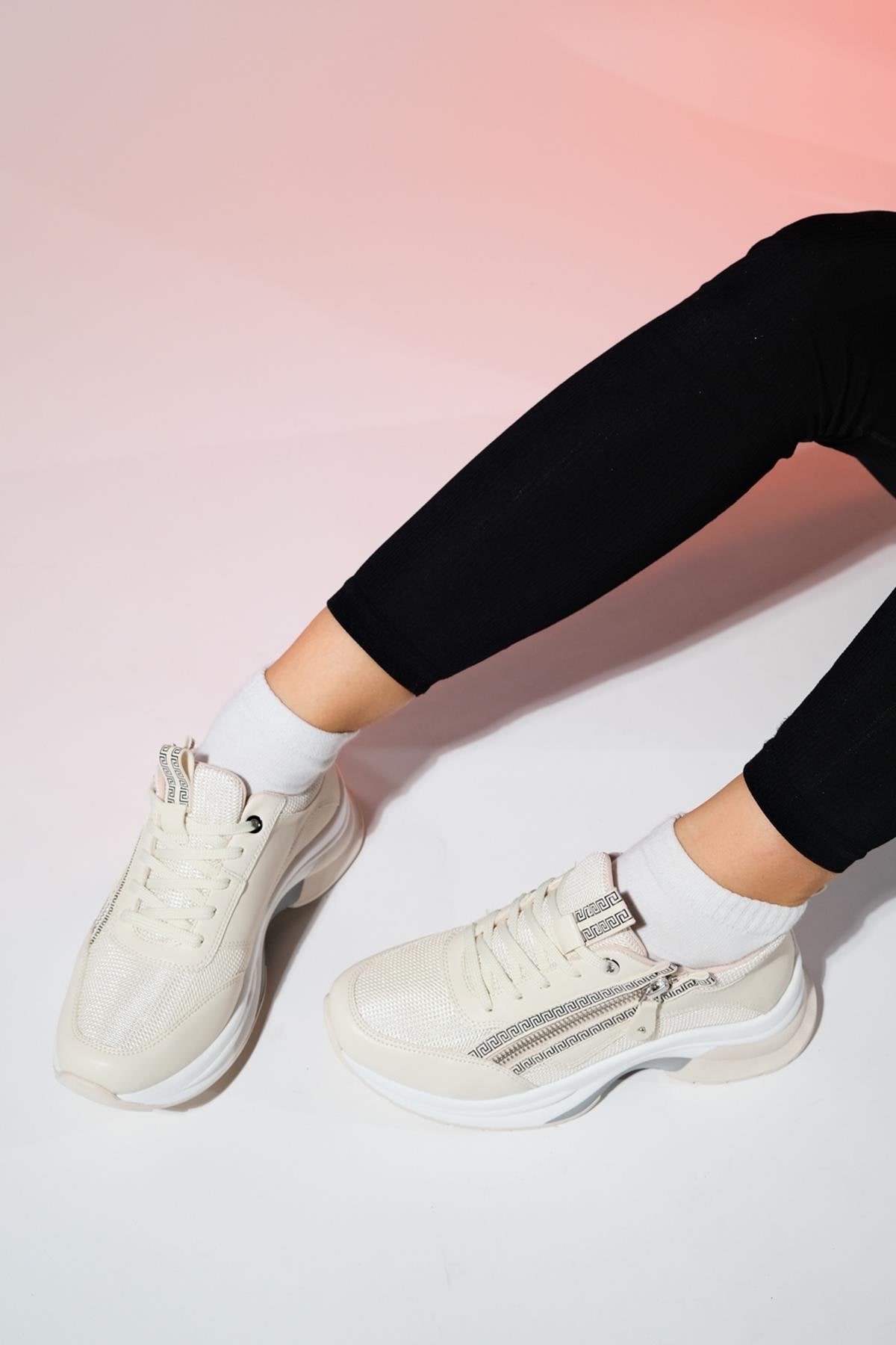 Oude - Ecru Zippered Platform Sneaker – top view showing leather, red, Vowalisse