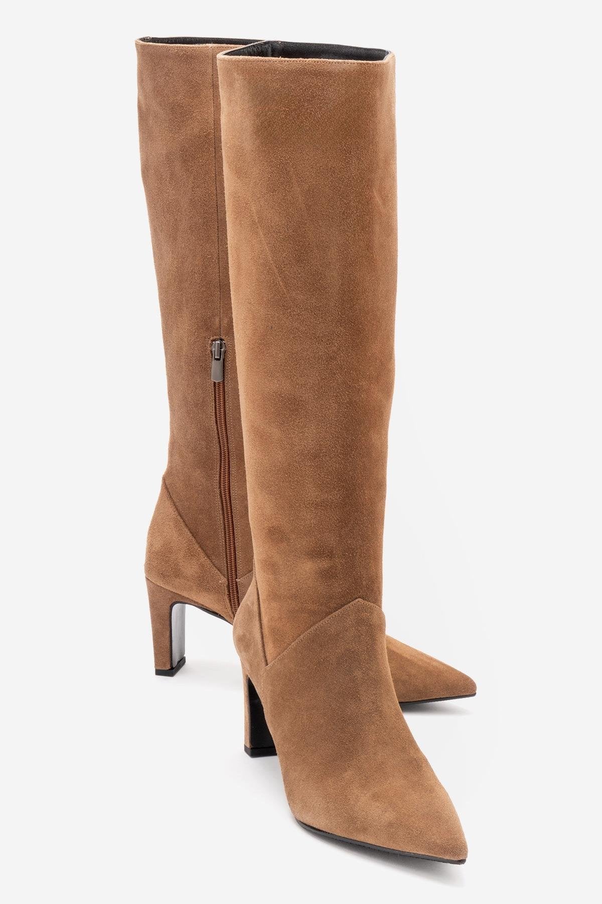 MERLA - Taupe Suede Genuine Leather Block Heel Boot – front three-quarter view showing leather, suede, Vowalisse