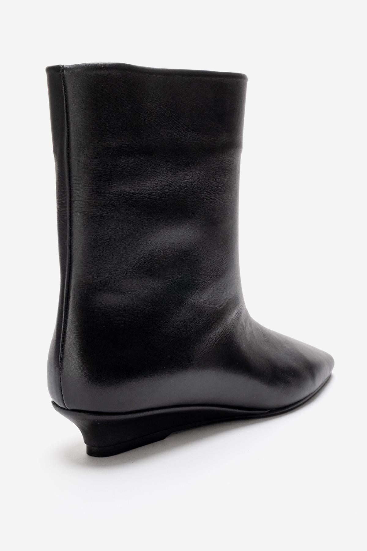 NACHO - Black Genuine Leather Minimal Block Heel Ankle Boot – heel view showing leather, black, Vowalisse
