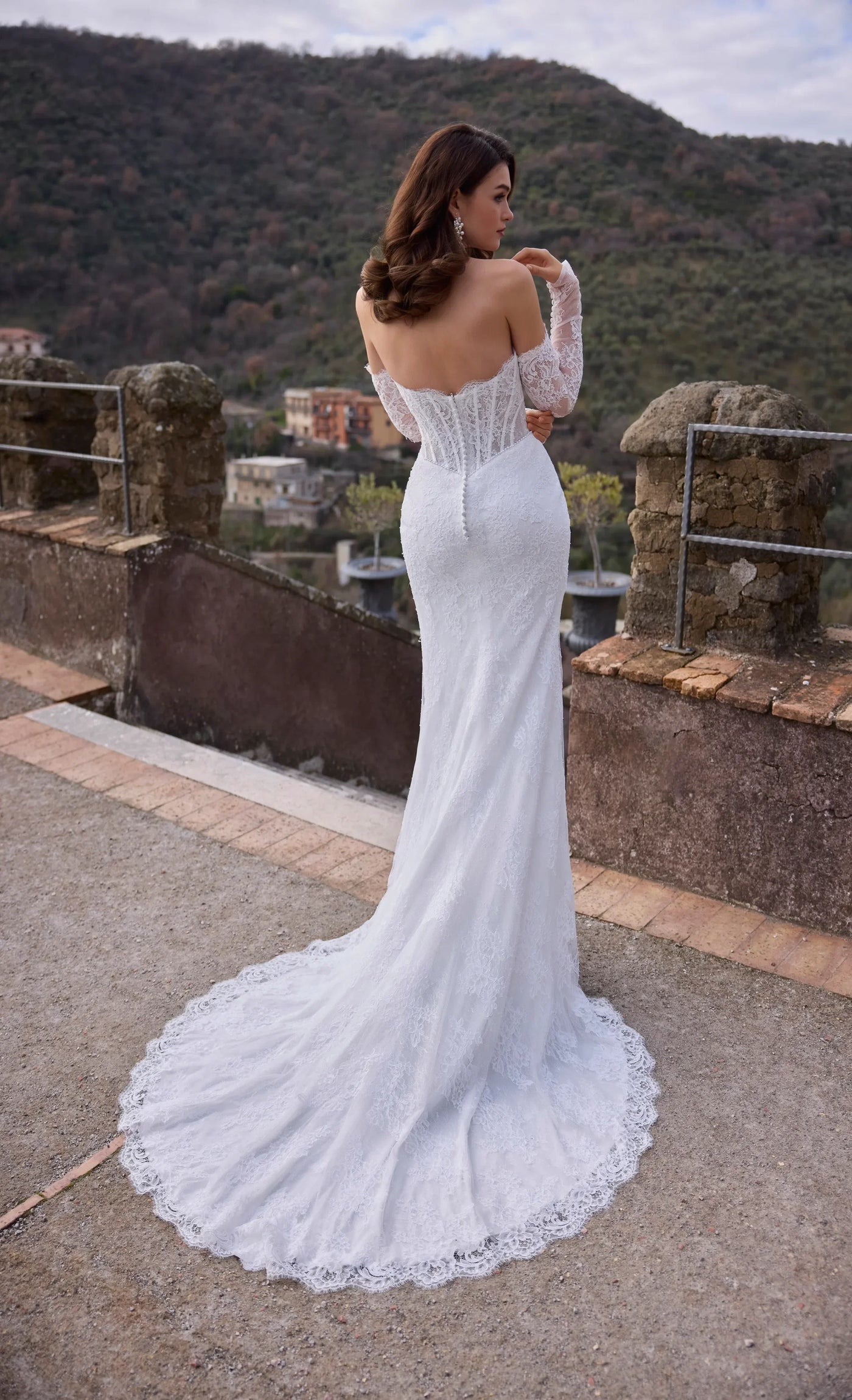 Almeria Wedding Dress VOWALISSE bridal gown – view 3