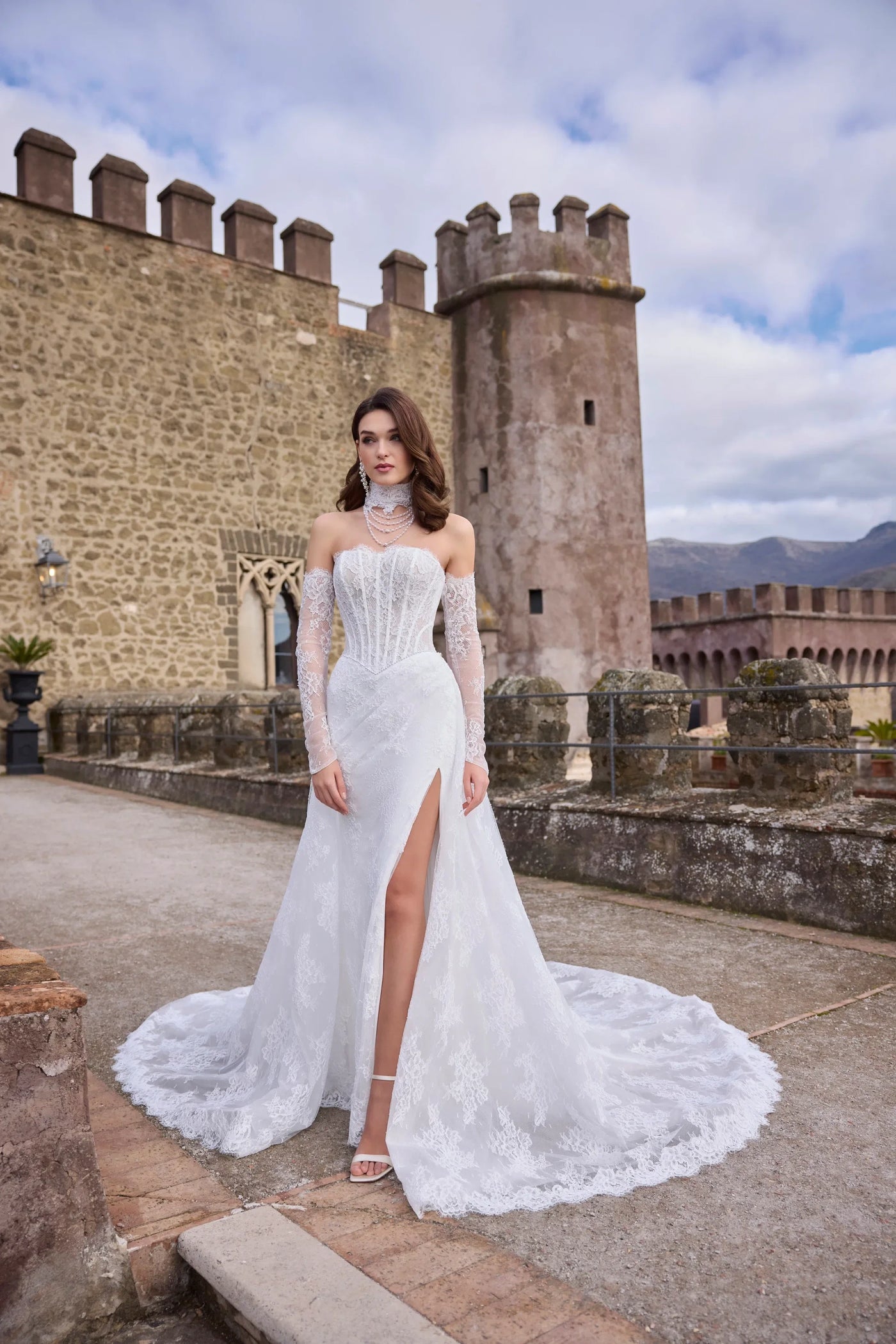 Almeria Wedding Dress VOWALISSE bridal gown – view 2