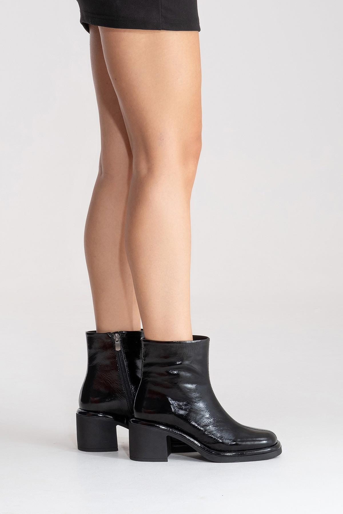 JUNAE - Black Genuine Leather Block Heel Boot – top view showing leather, black, Vowalisse